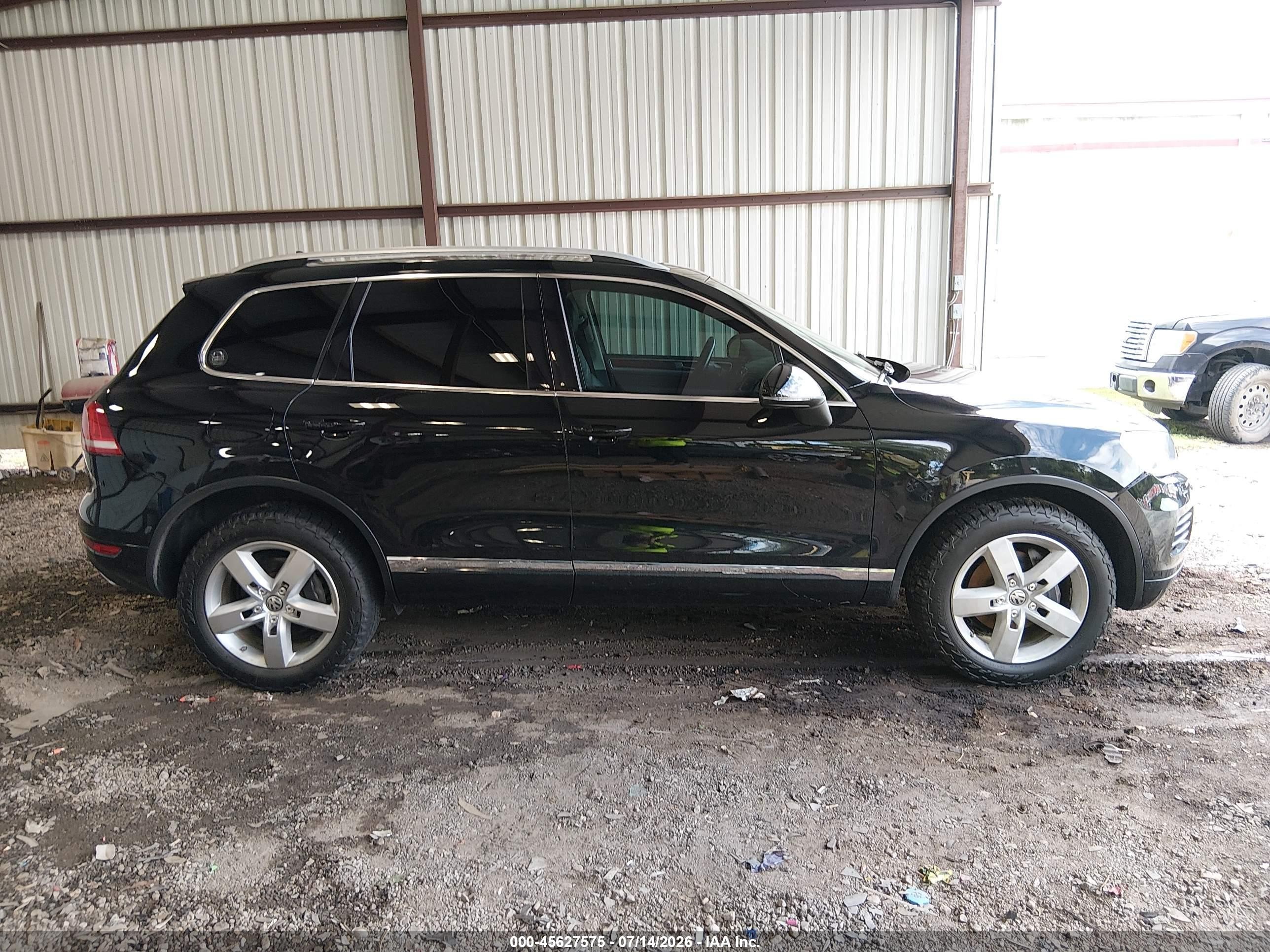 2012 Volkswagen Touareg Tdi Lux Black vin: WVGEK9BP4CD012126