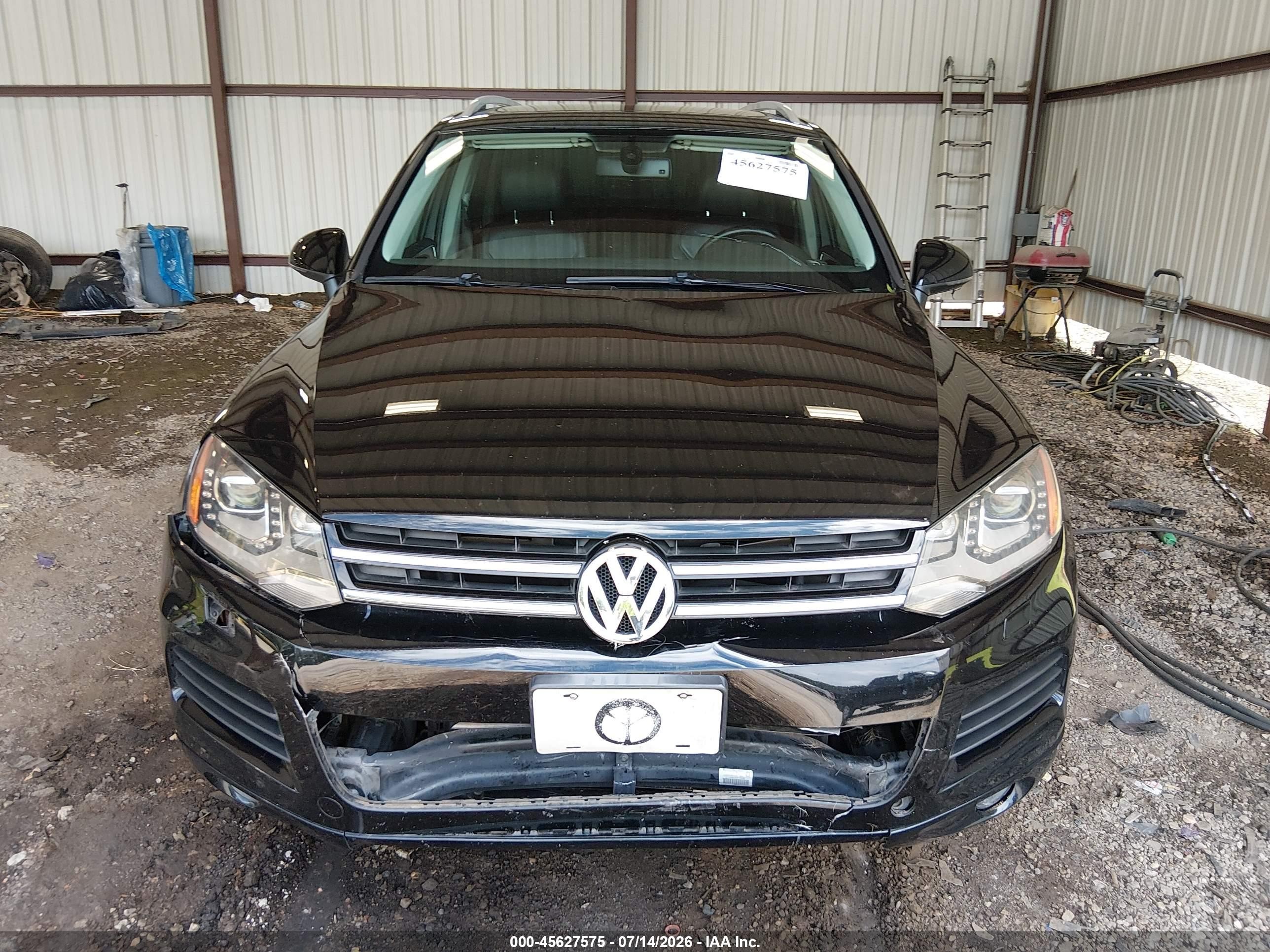 2012 Volkswagen Touareg Tdi Lux Black vin: WVGEK9BP4CD012126