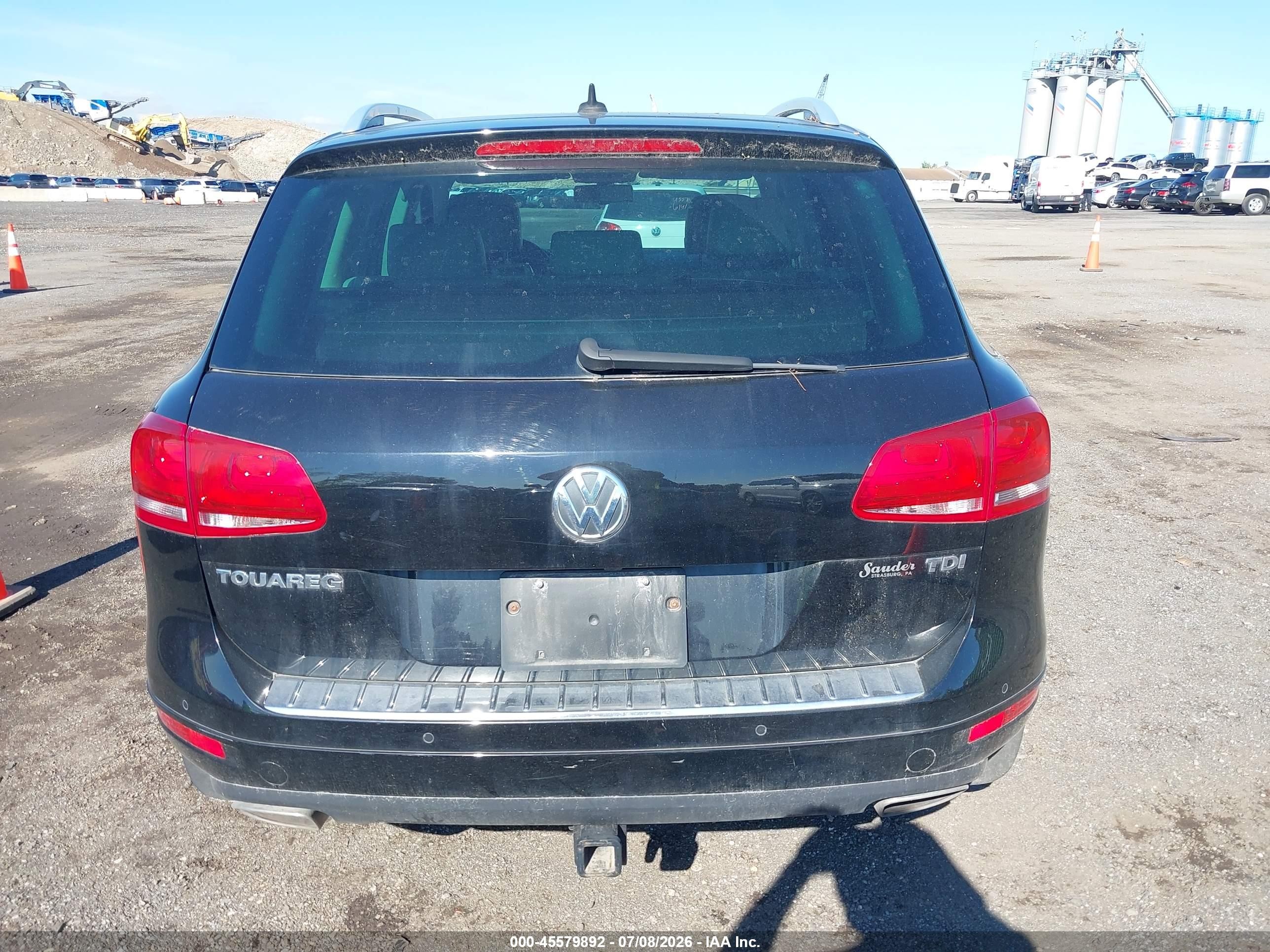 2012 Volkswagen Touareg Tdi Executive Black vin: WVGEK9BP6CD006568