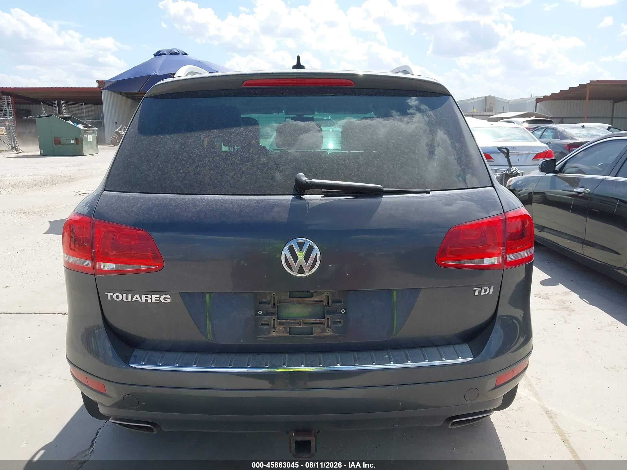 2012 Volkswagen Touareg Tdi Lux Gray vin: WVGEK9BP7CD008989