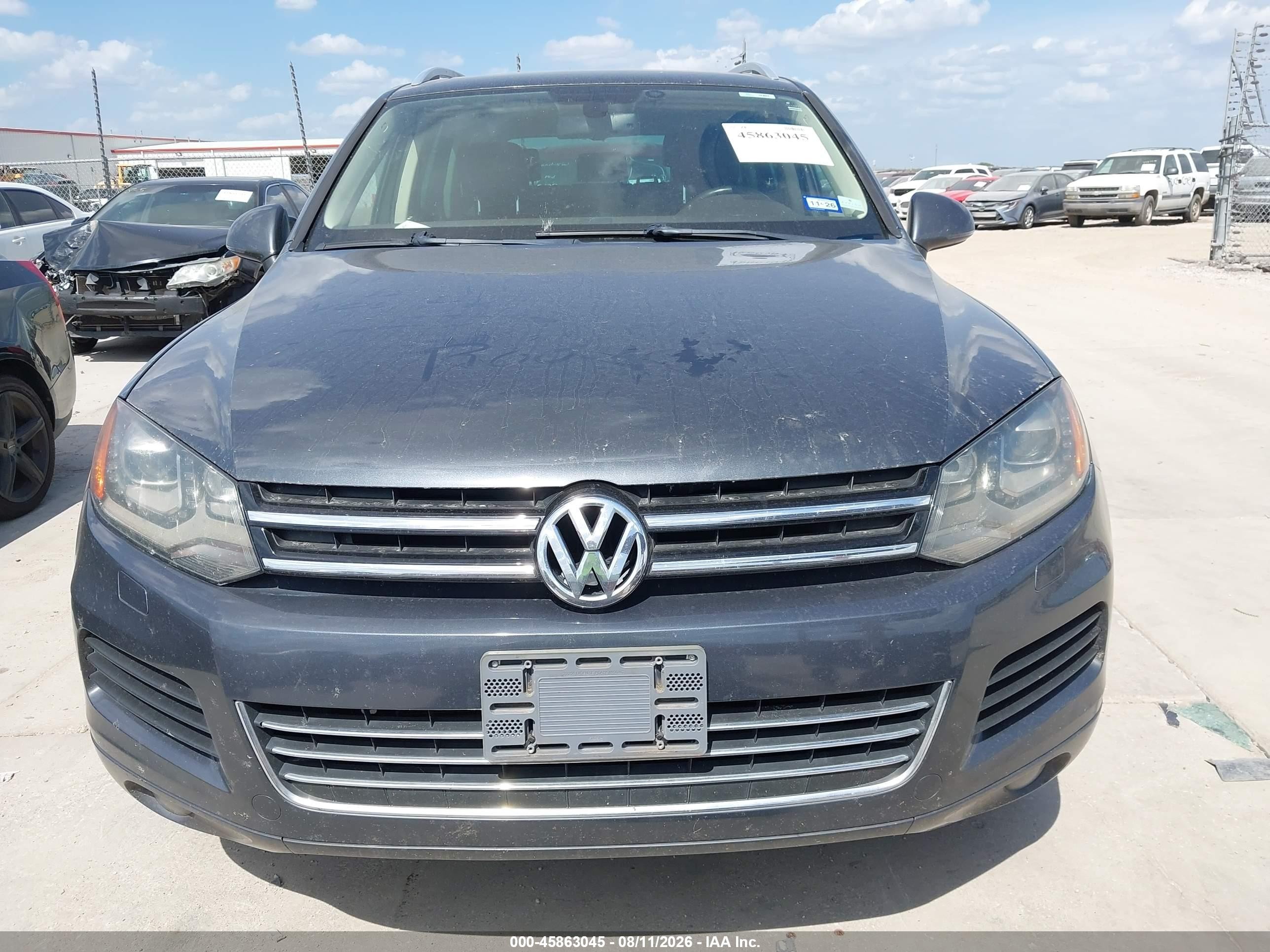 2012 Volkswagen Touareg Tdi Lux Gray vin: WVGEK9BP7CD008989