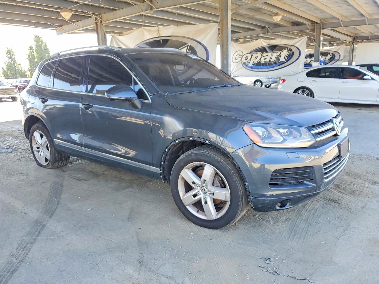 2012 Volkswagen Touareg V6 Tdi Gray vin: WVGEK9BP9CD007231