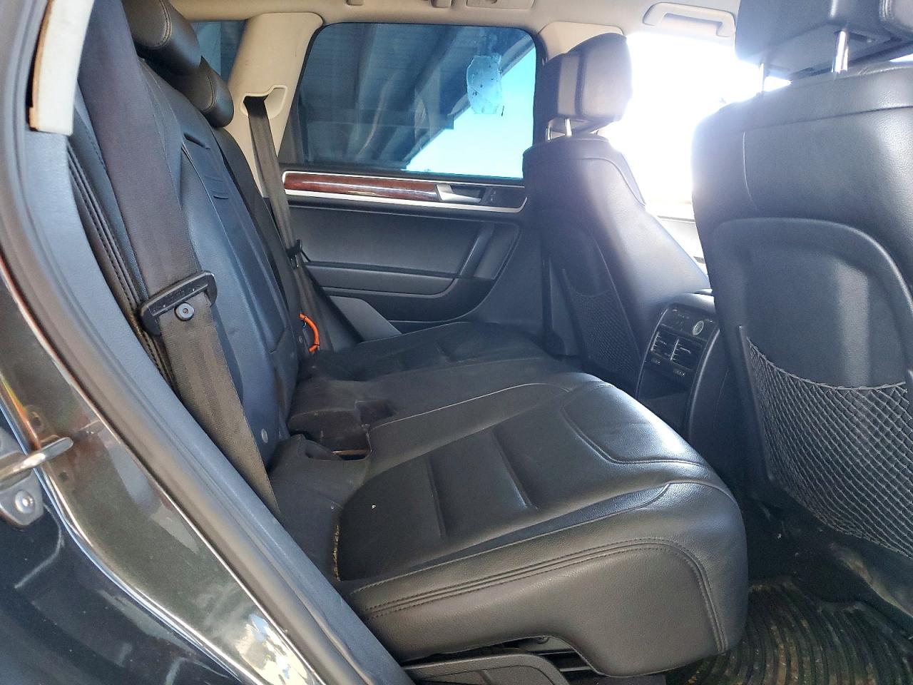 2012 Volkswagen Touareg V6 Tdi Gray vin: WVGEK9BP9CD007231