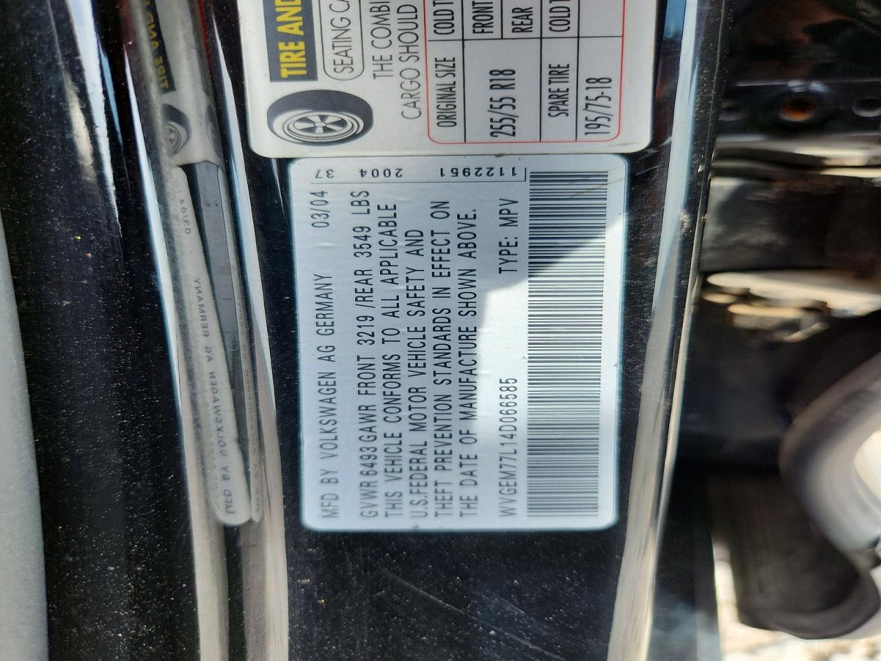 2004 Volkswagen Touareg 4.2 Black vin: WVGEM77L14D066585