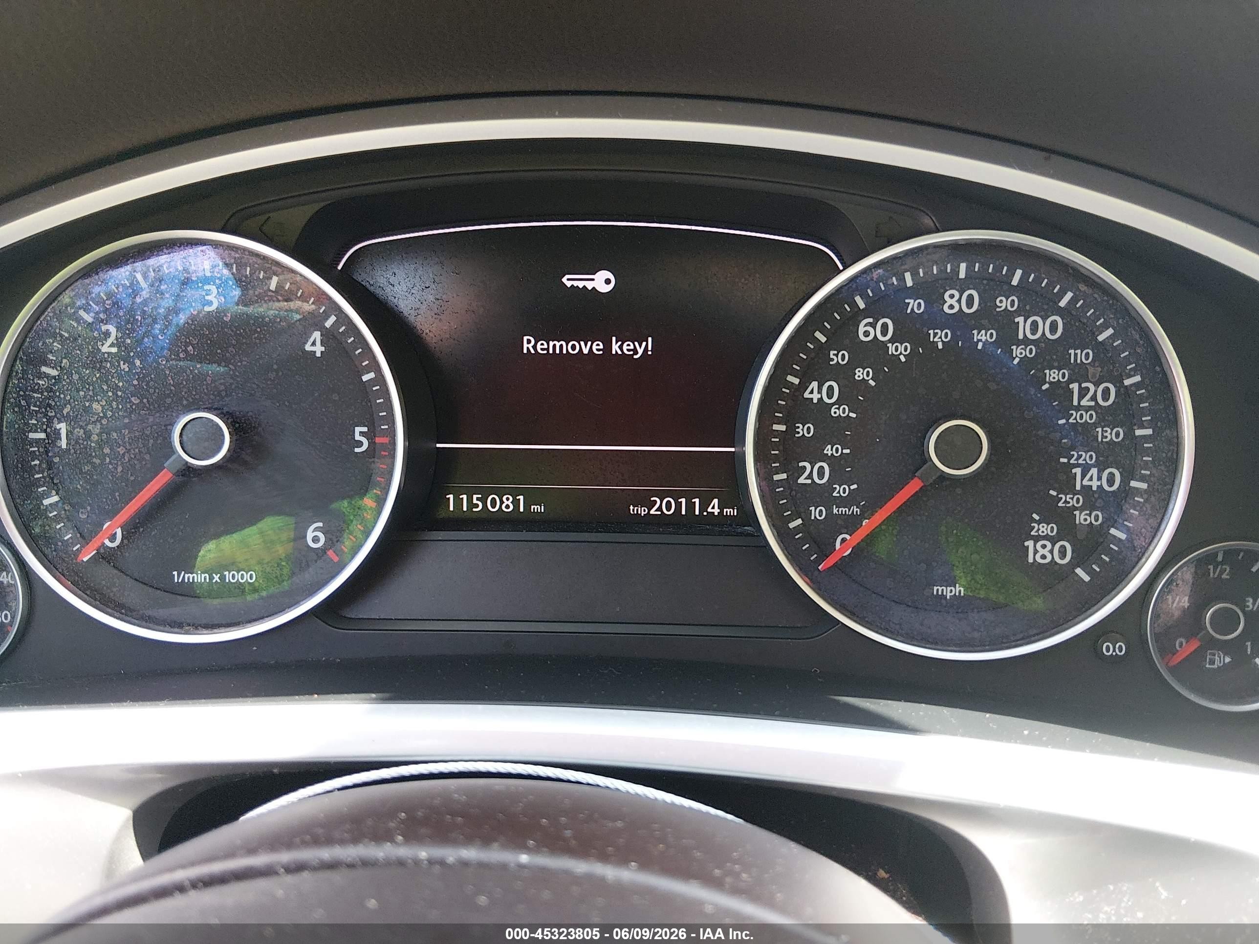 2013 Volkswagen Touareg Tdi Lux Gray vin: WVGEP9BP0DD006651