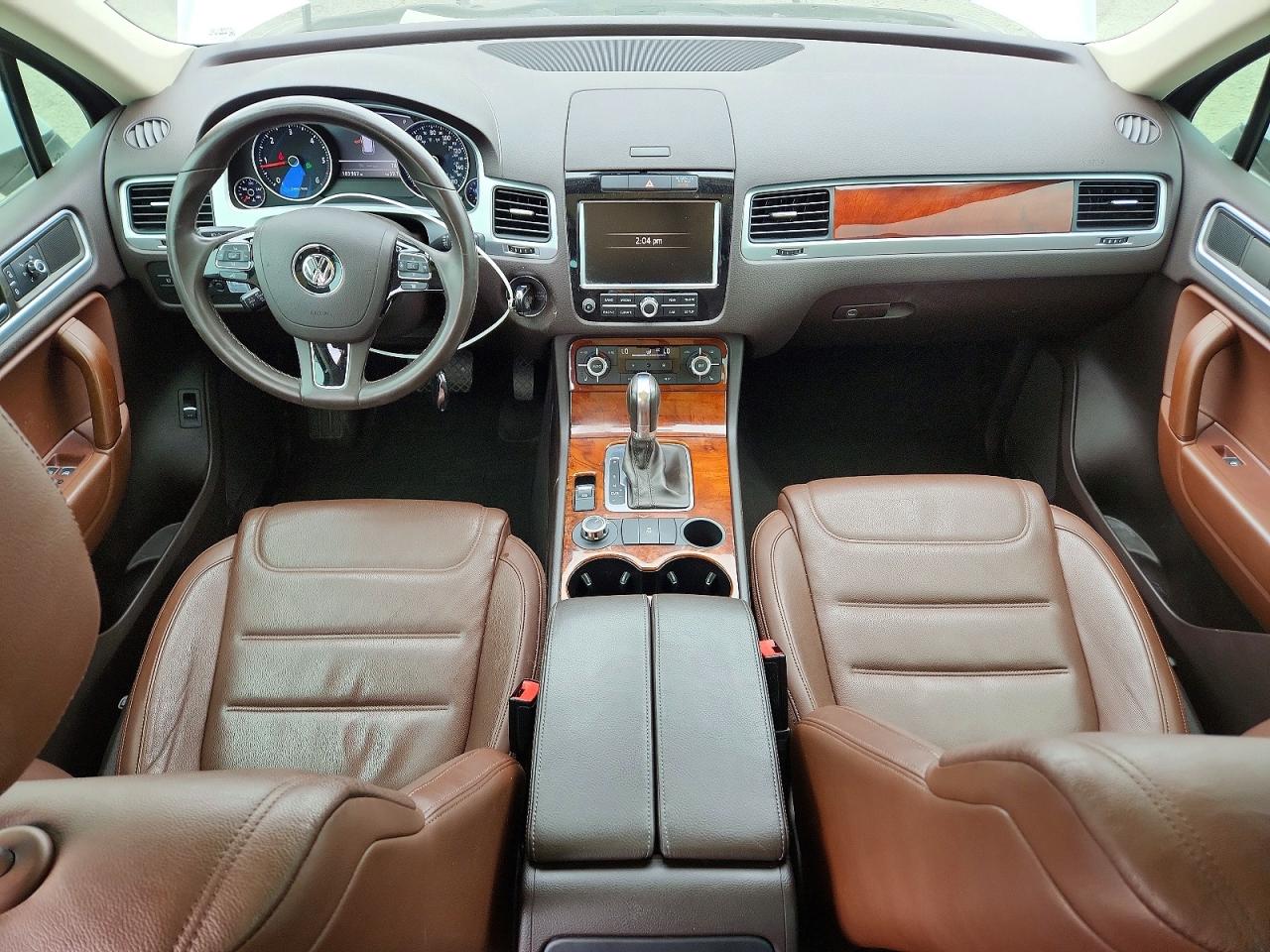 2013 Volkswagen Touareg V6 Tdi White vin: WVGEP9BP0DD012188
