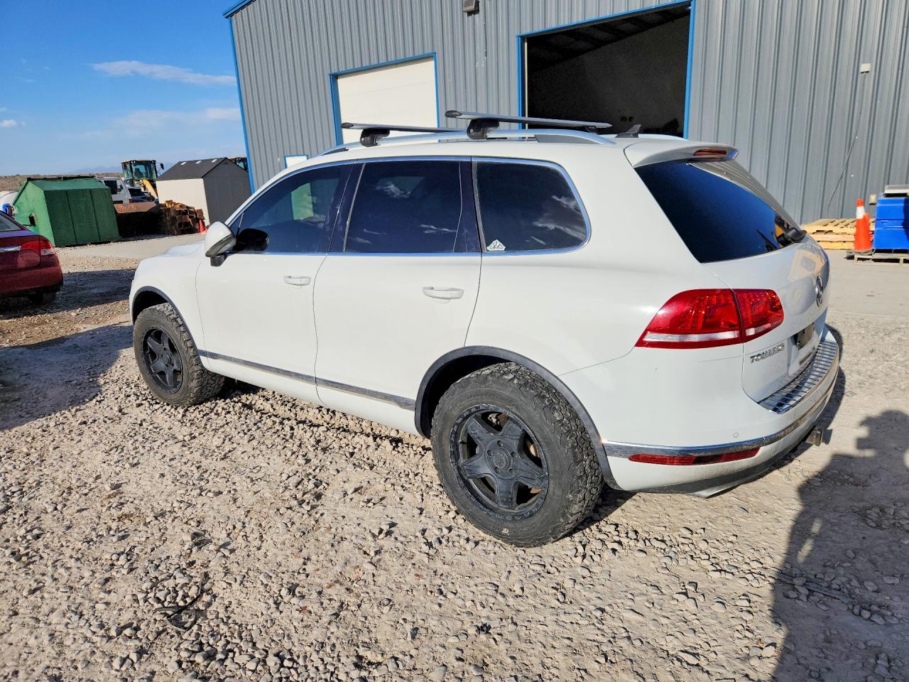 2015 Volkswagen Touareg V6 Tdi Белый vin: WVGEP9BP0FD002764