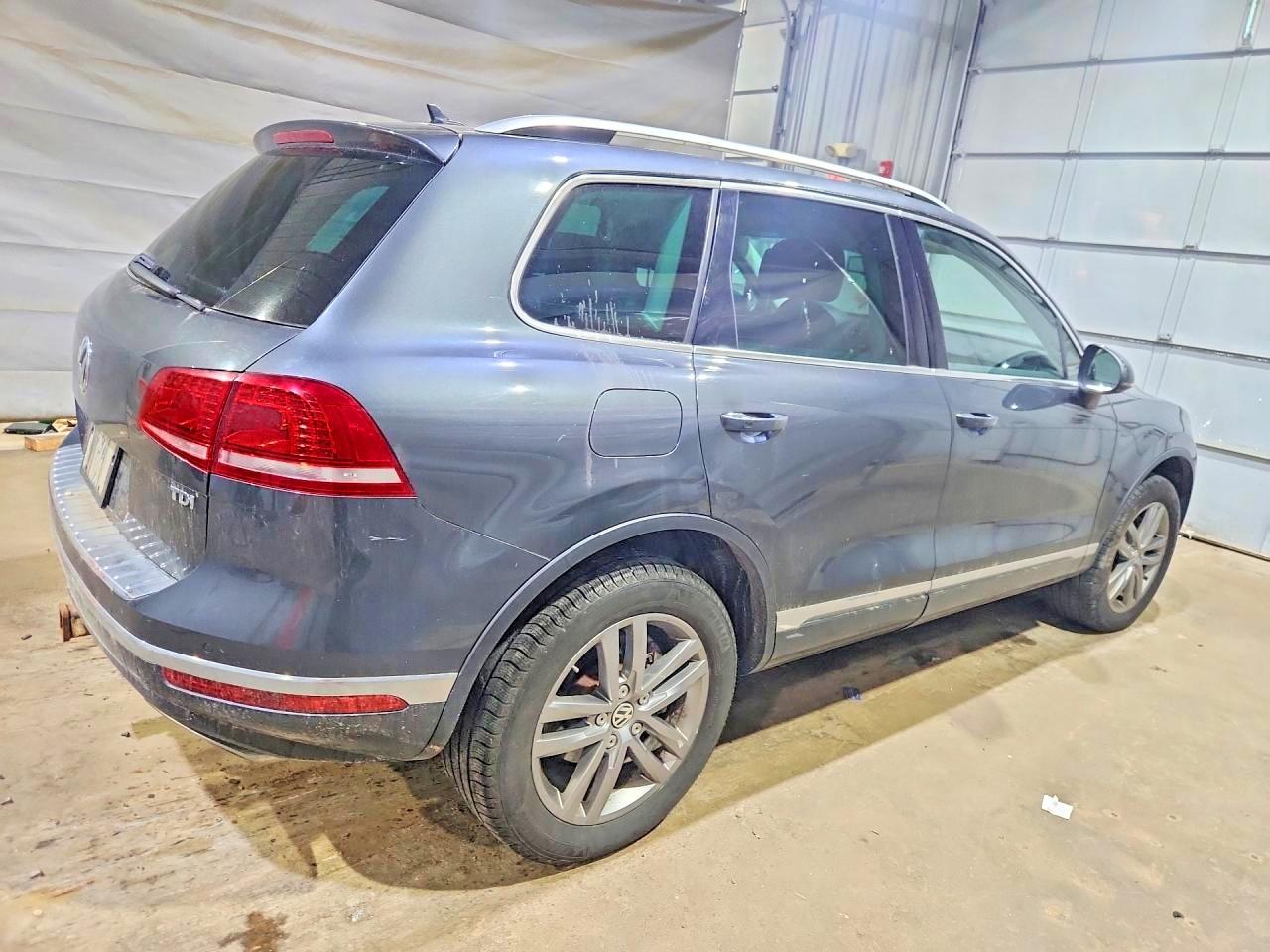 2016 Volkswagen Touareg Tdi Charcoal vin: WVGEP9BP0GD001972