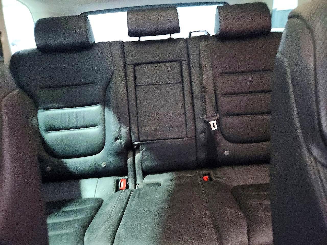 2016 Volkswagen Touareg Tdi Charcoal vin: WVGEP9BP0GD001972