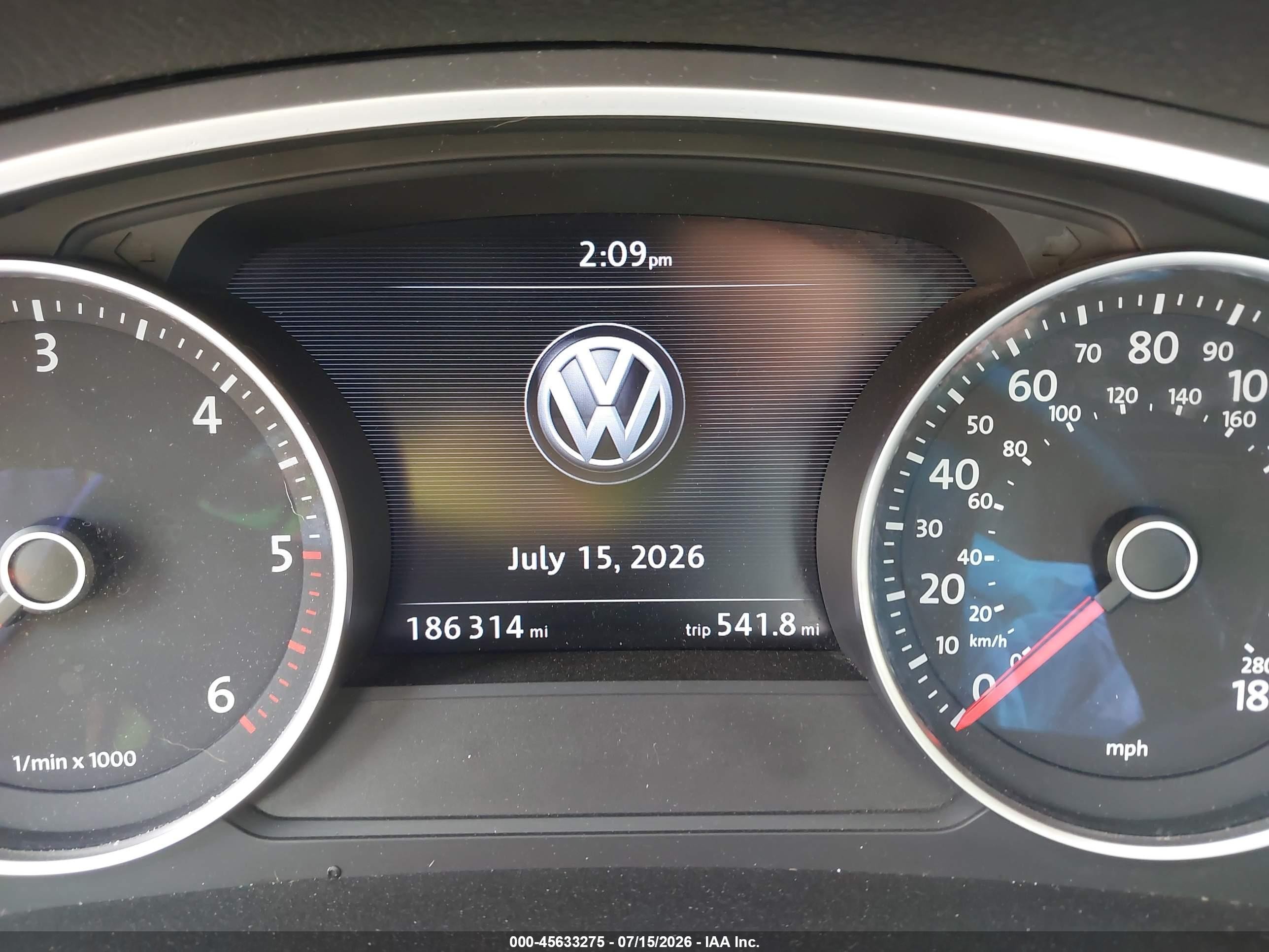 2013 Volkswagen Touareg Tdi Executive Gray vin: WVGEP9BP2DD005999
