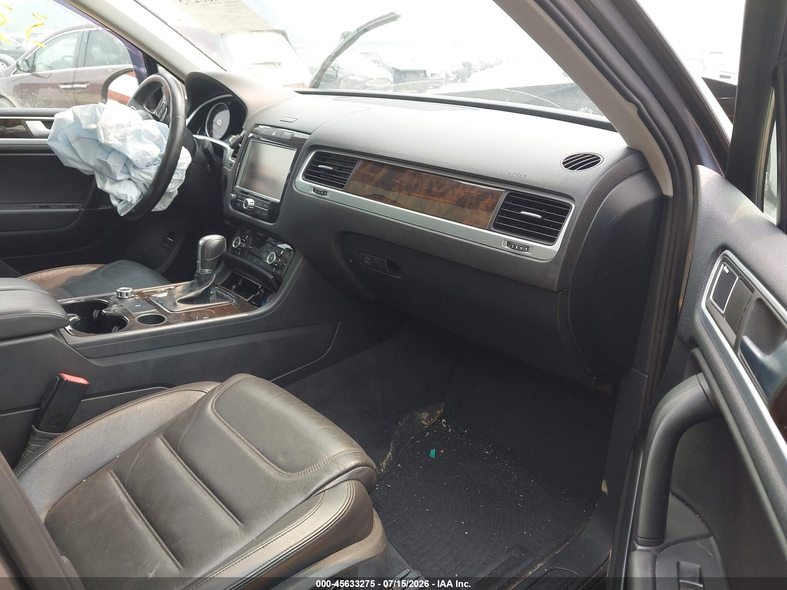2013 Volkswagen Touareg Tdi Executive Gray vin: WVGEP9BP2DD005999