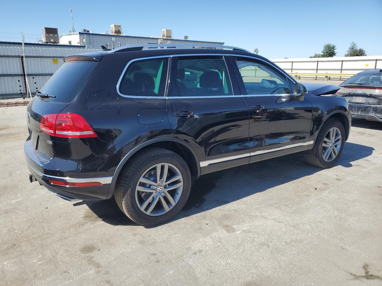 2015 Volkswagen Touareg V6 Tdi Black vin: WVGEP9BP2FD001499