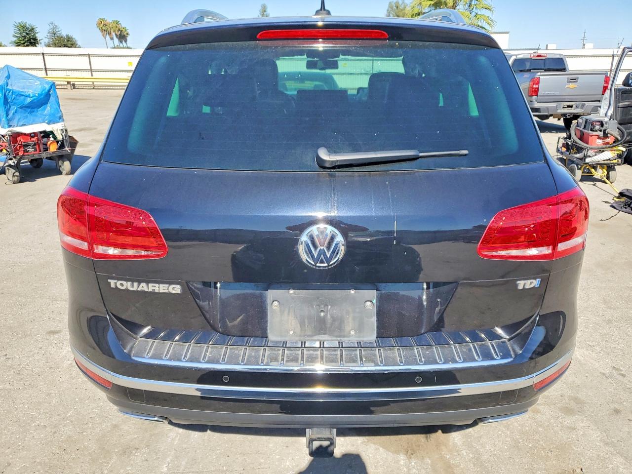 2015 Volkswagen Touareg V6 Tdi Black vin: WVGEP9BP2FD001499