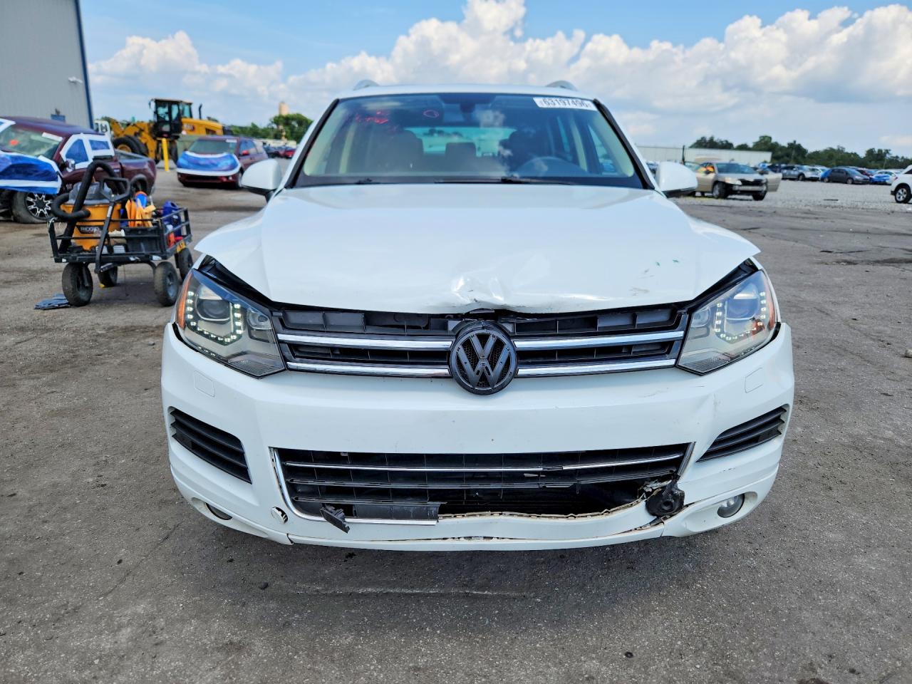 2013 Volkswagen Touareg V6 Tdi White vin: WVGEP9BP3DD004411