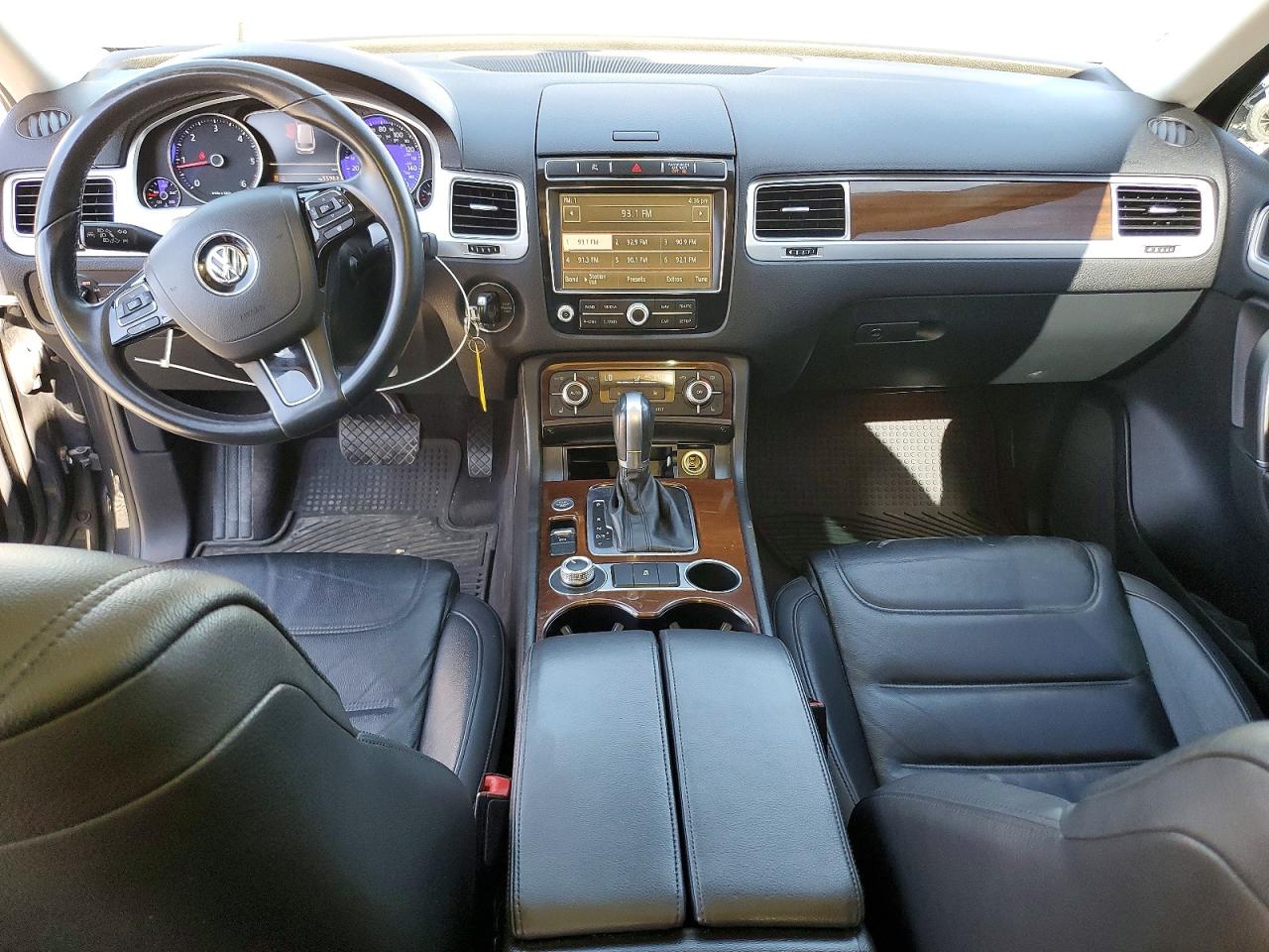 2015 Volkswagen Touareg V6 Tdi Charcoal vin: WVGEP9BP3FD002466