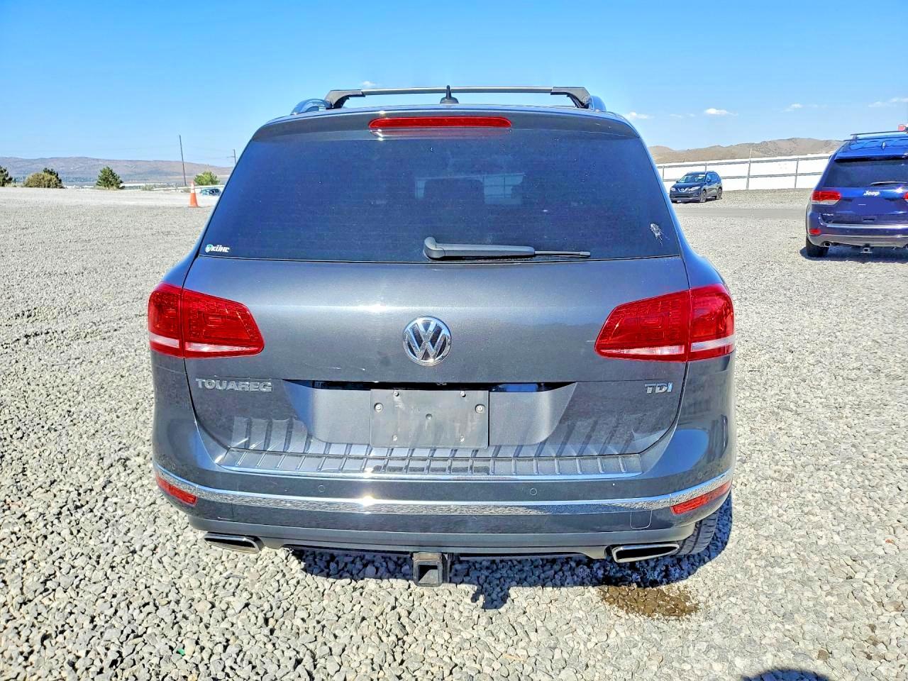 2015 Volkswagen Touareg V6 Tdi Charcoal vin: WVGEP9BP3FD002466