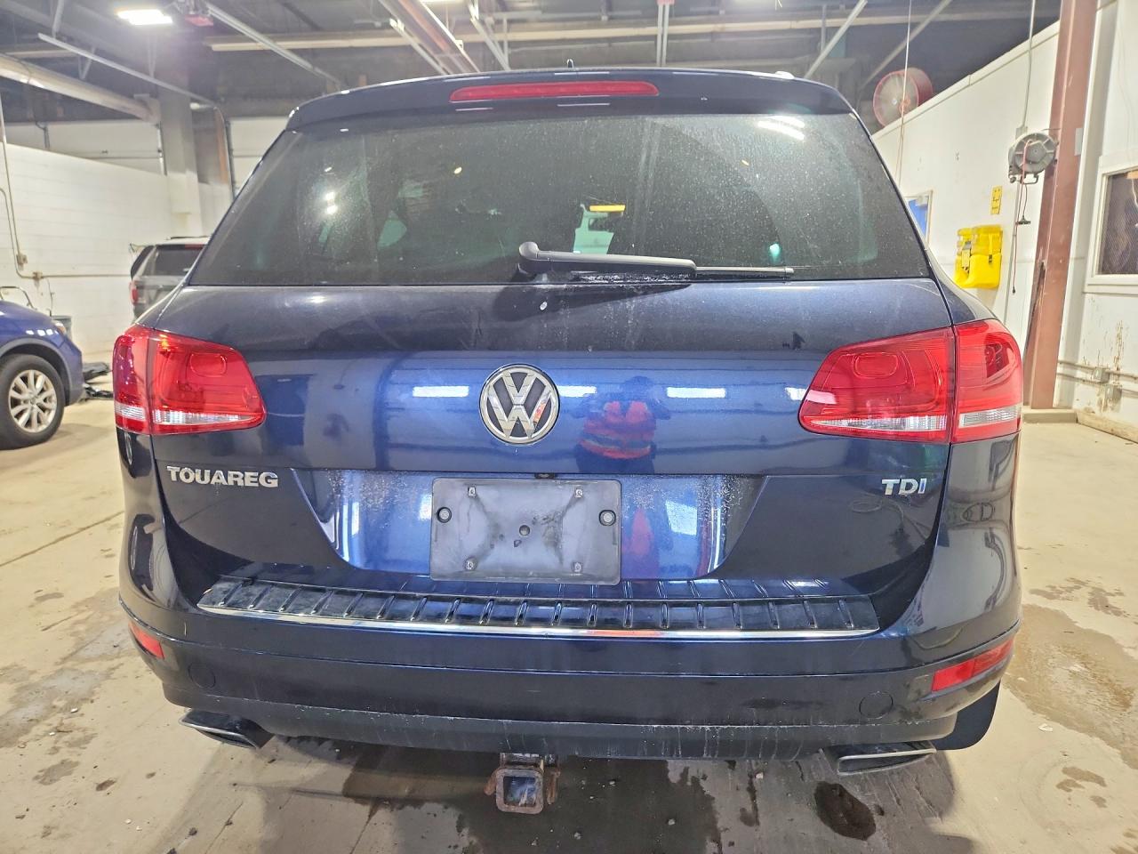 2013 Volkswagen Touareg V6 Tdi Синий vin: WVGEP9BP4DD012873