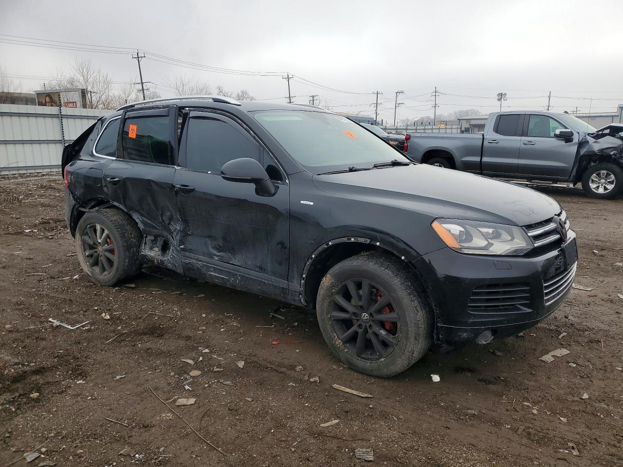 2014 Volkswagen Touareg V6 Tdi Black vin: WVGEP9BP4ED012146