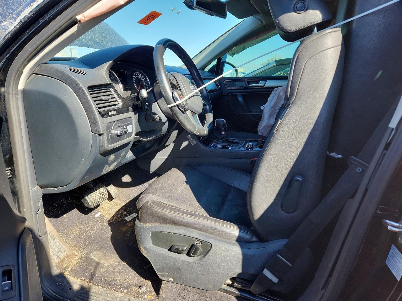 2014 Volkswagen Touareg V6 Tdi Black vin: WVGEP9BP4ED012146