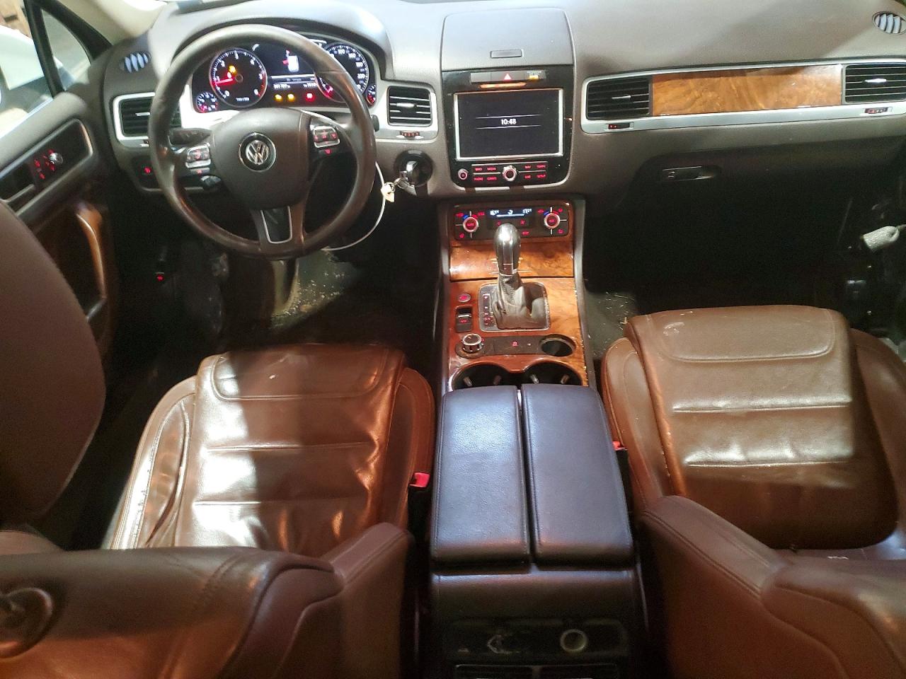 2013 Volkswagen Touareg V6 Tdi White vin: WVGEP9BP5DD000277