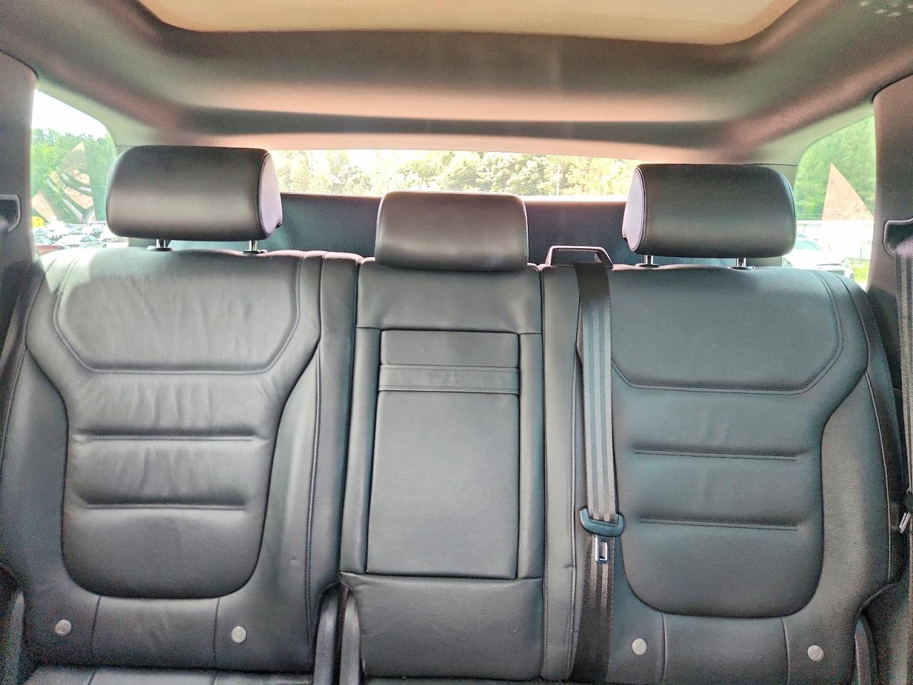 2014 Volkswagen Touareg V6 Tdi Черный vin: WVGEP9BP6ED006817