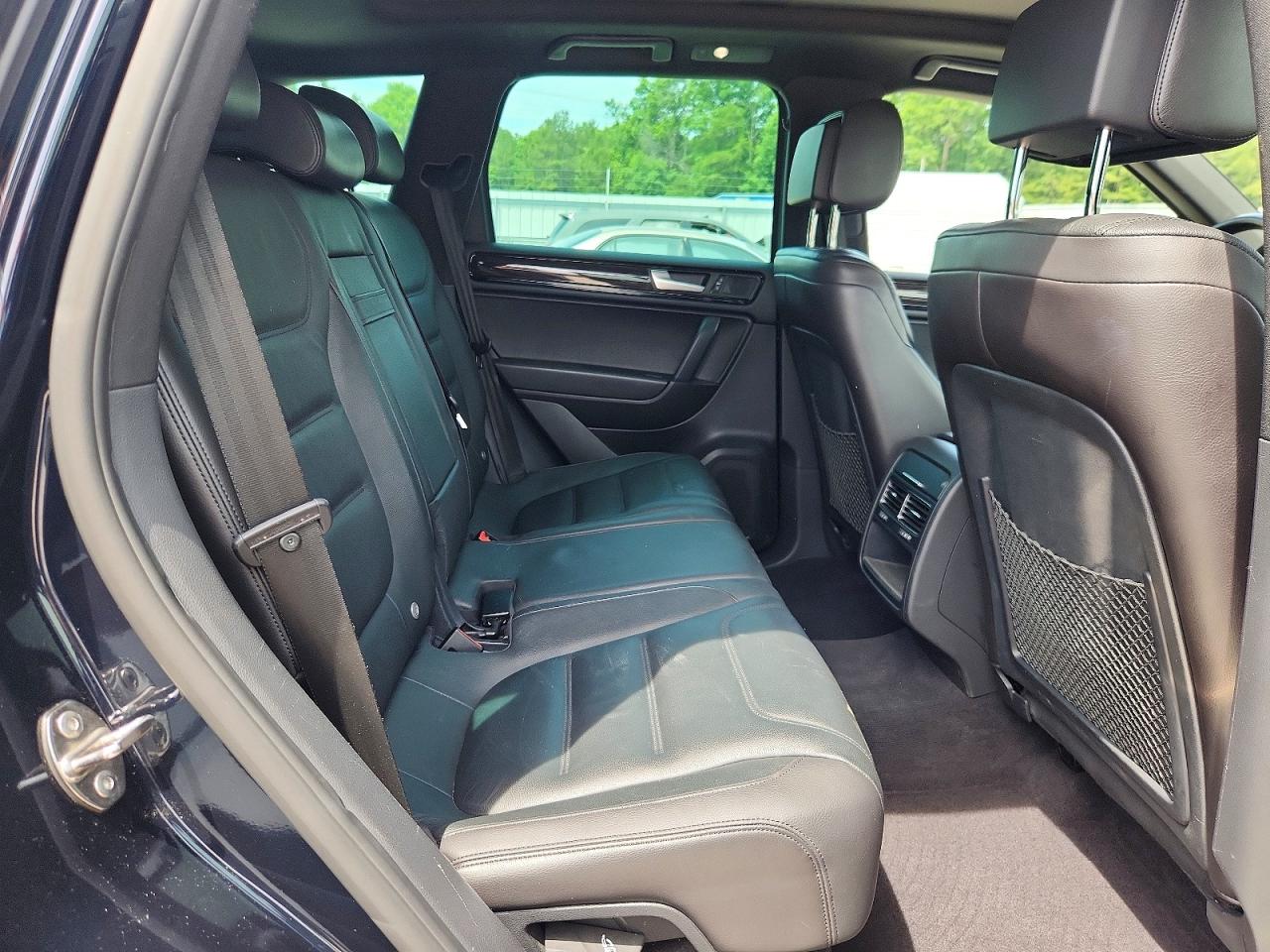 2014 Volkswagen Touareg V6 Tdi Черный vin: WVGEP9BP6ED006817