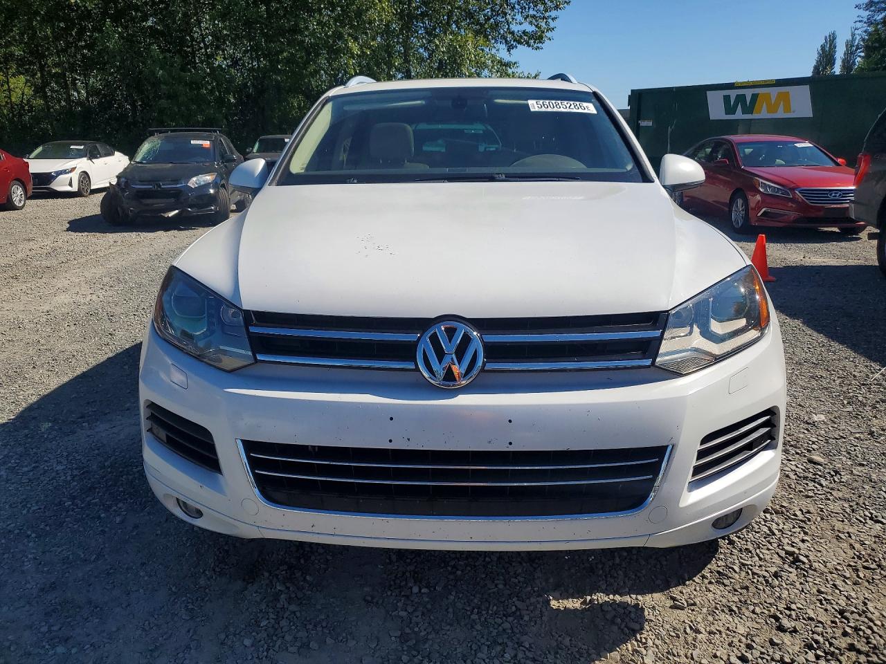 2013 Volkswagen Touareg V6 Tdi White vin: WVGEP9BP8DD004890