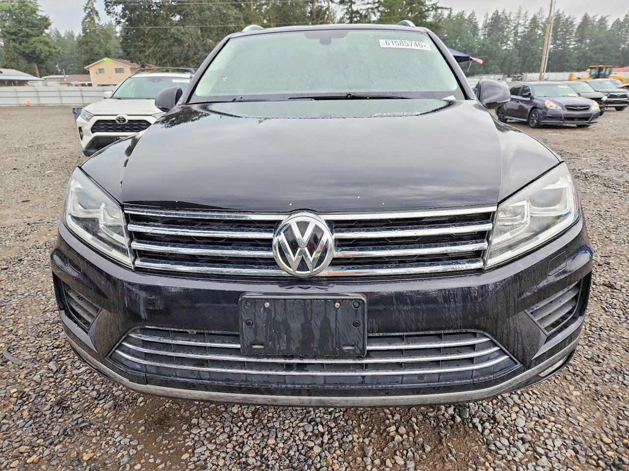 2015 Volkswagen Touareg V6 Tdi Black vin: WVGEP9BP8FD005699