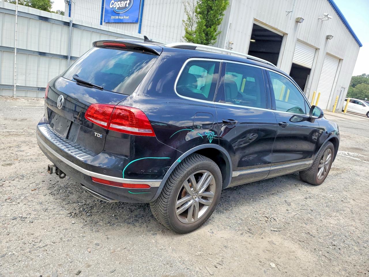 2015 Volkswagen Touareg V6 Tdi Black vin: WVGEP9BP8FD006853