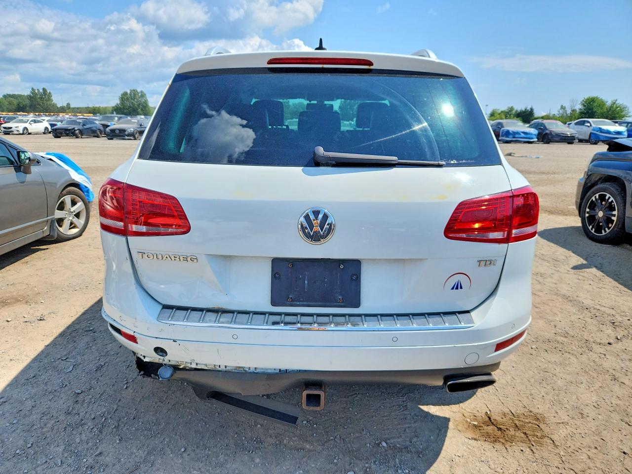 2013 Volkswagen Touareg V6 Tdi Белый vin: WVGEP9BPXDD013011