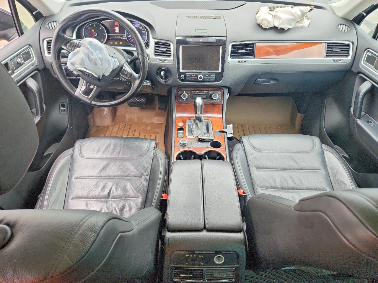 2014 Volkswagen Touareg V6 Tdi Black vin: WVGEP9BPXED015083