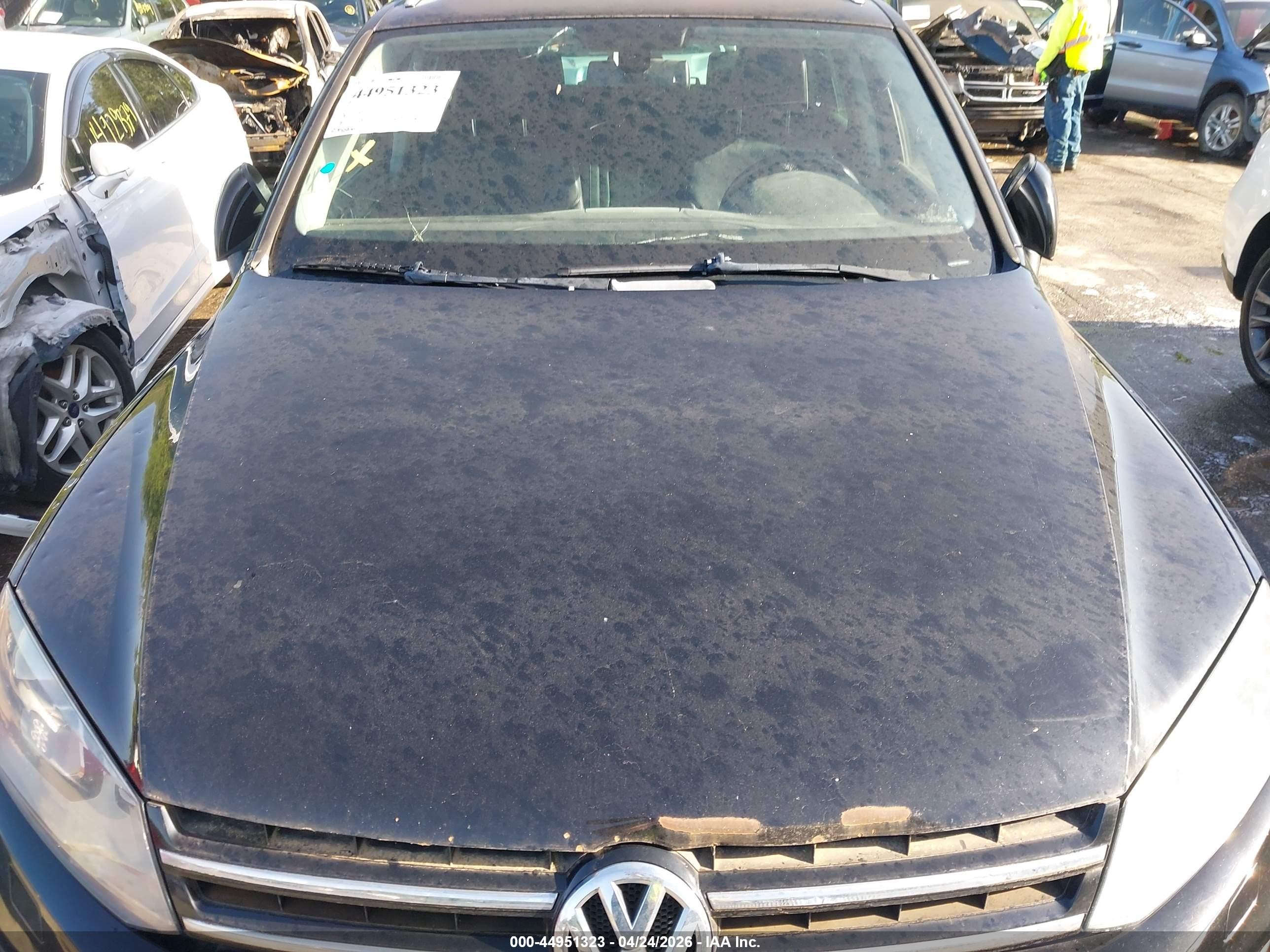 2011 Volkswagen Touareg Vr6 Sport Черный vin: WVGFF9BP1BD003598