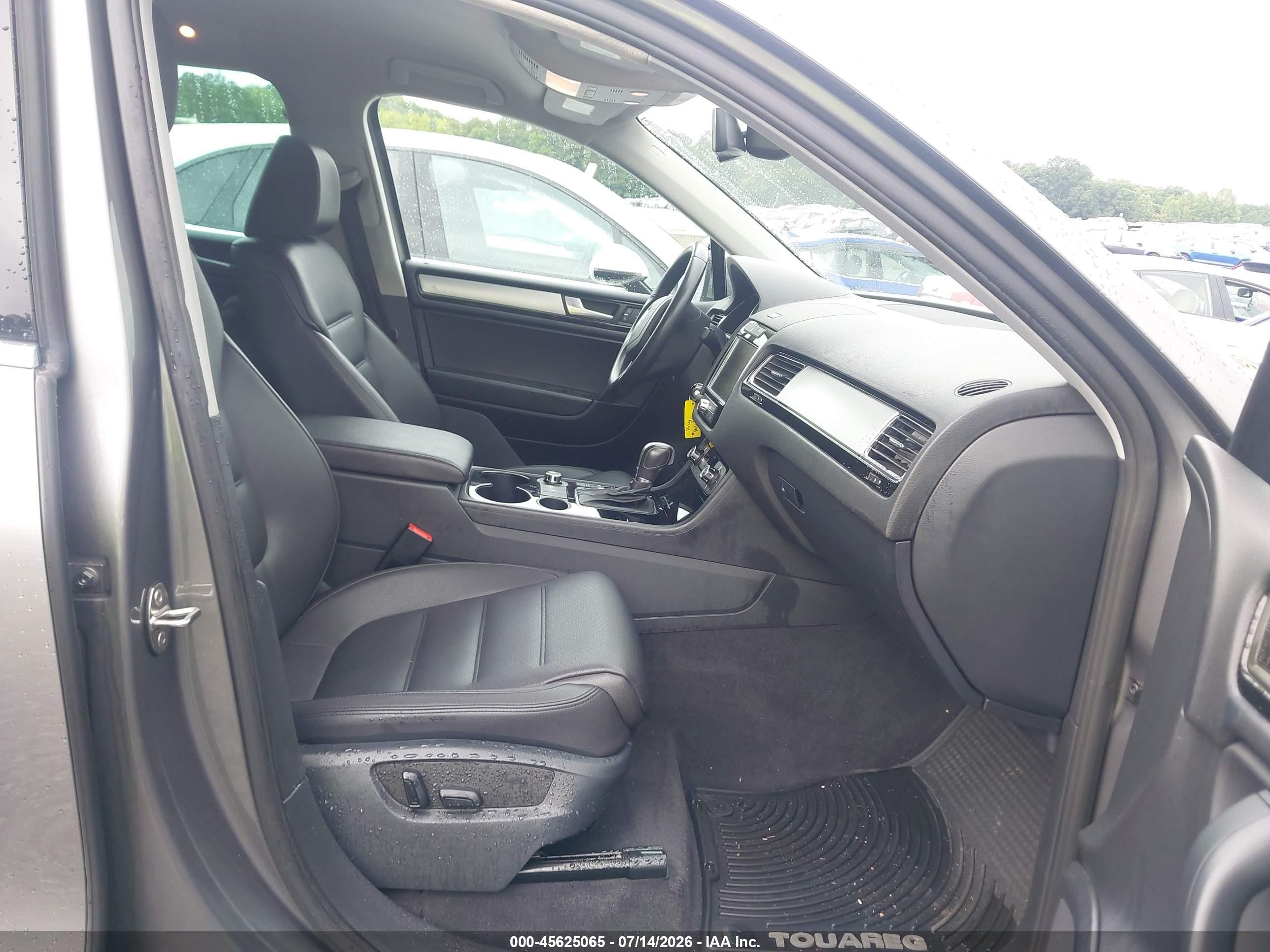2011 Volkswagen Touareg Vr6 Sport Gray vin: WVGFF9BP2BD005022