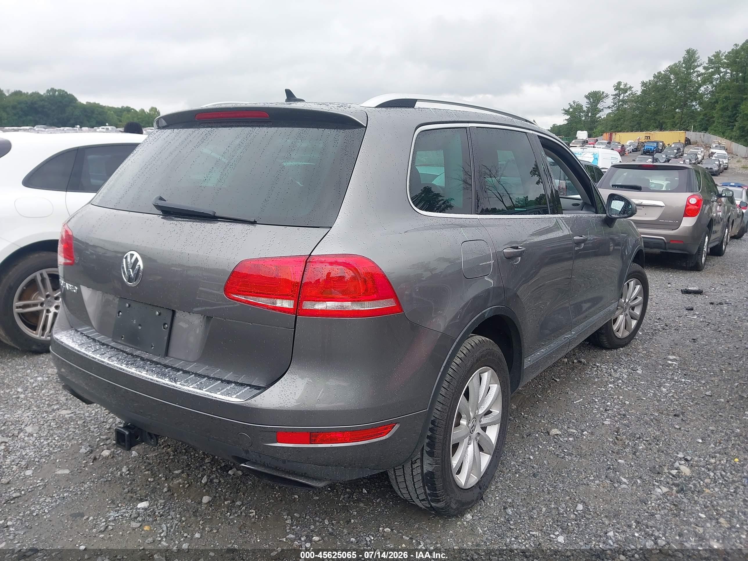 2011 Volkswagen Touareg Vr6 Sport Gray vin: WVGFF9BP2BD005022