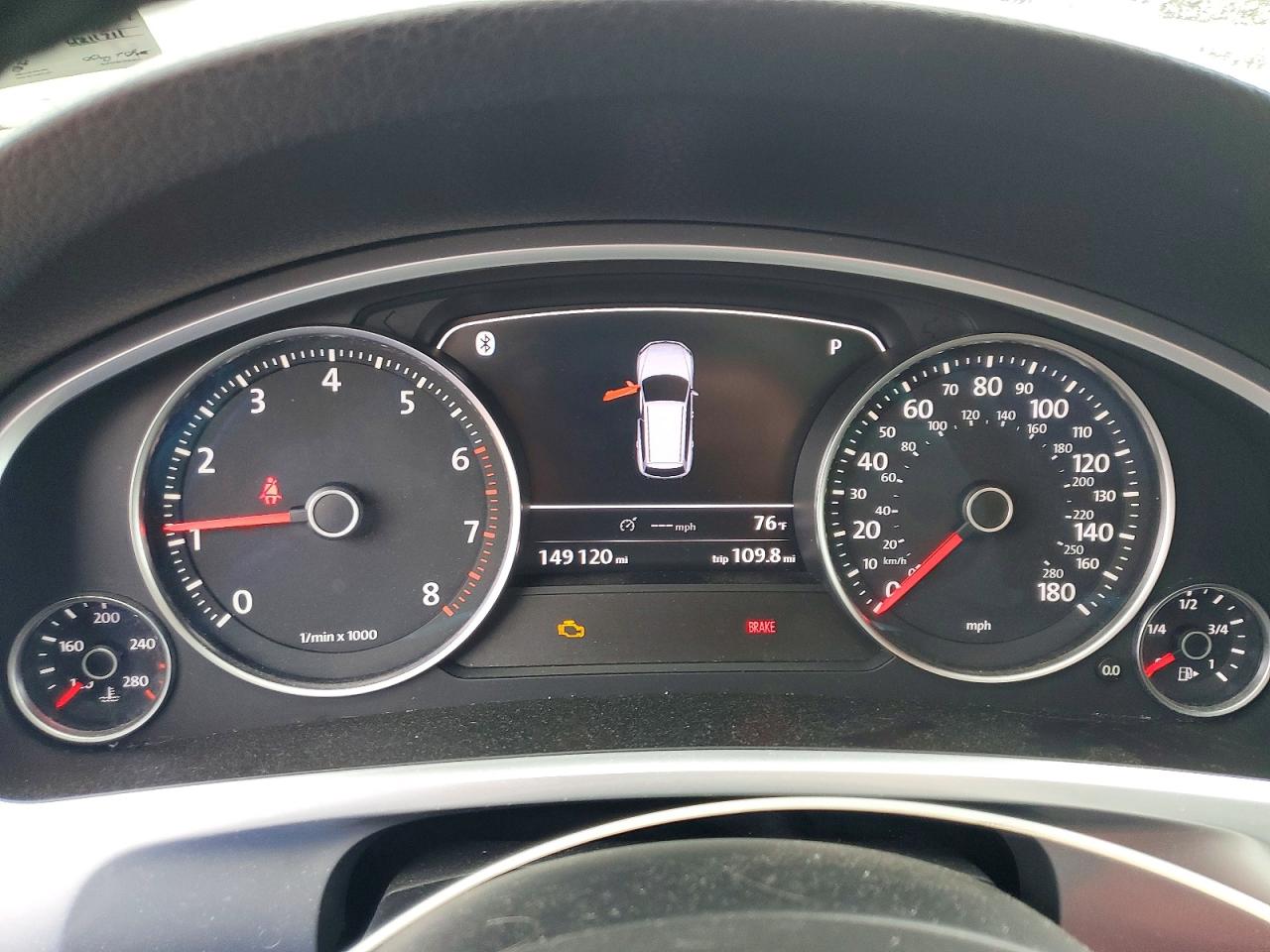 2012 Volkswagen Touareg V6 Серебряный vin: WVGFF9BP2CD002994