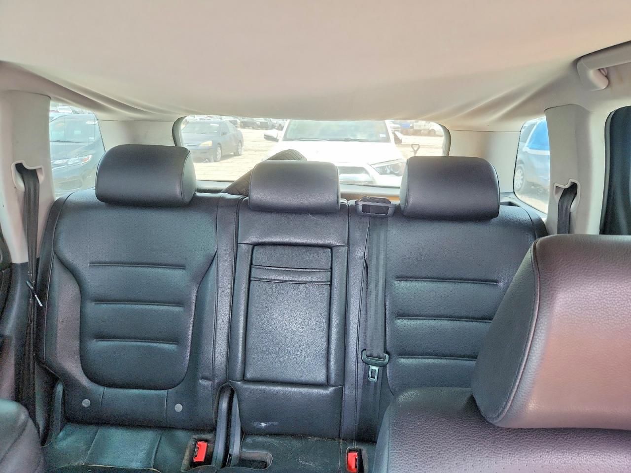 2011 Volkswagen Touareg V6 Gray vin: WVGFF9BP3BD001237