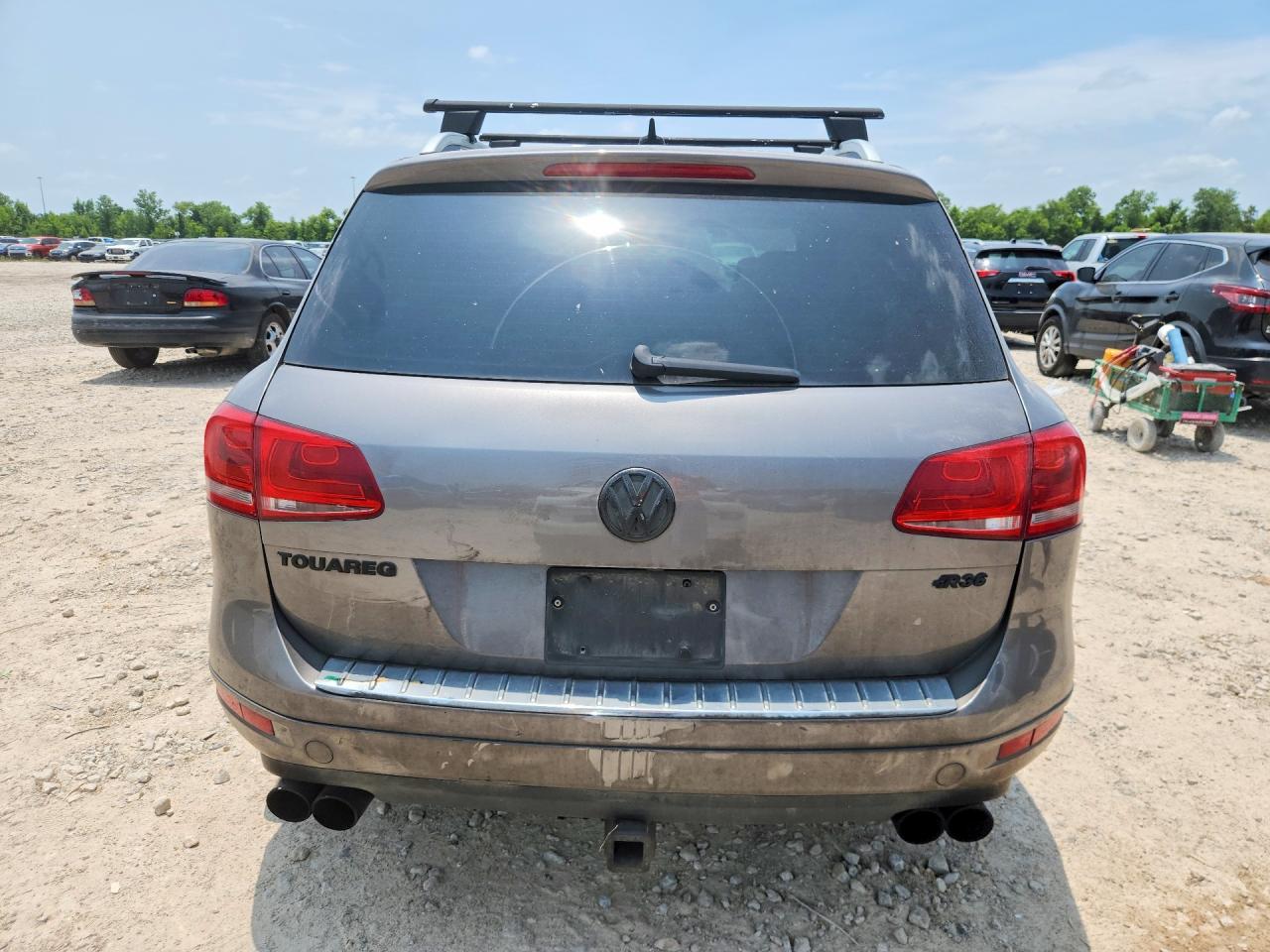 2011 Volkswagen Touareg V6 Gray vin: WVGFF9BP3BD001237