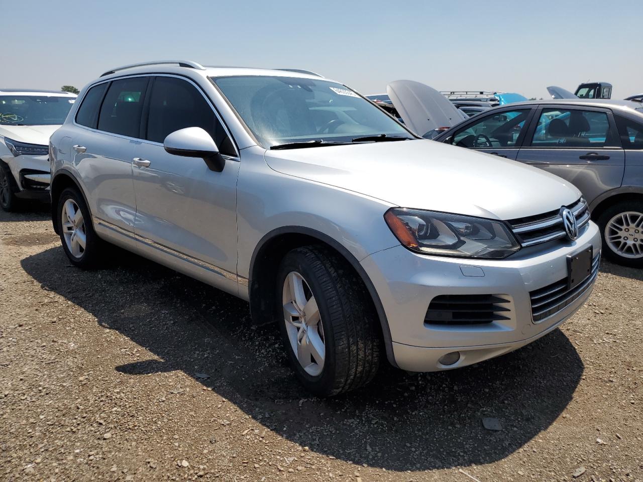 2012 Volkswagen Touareg V6 Silver vin: WVGFF9BP3CD003975