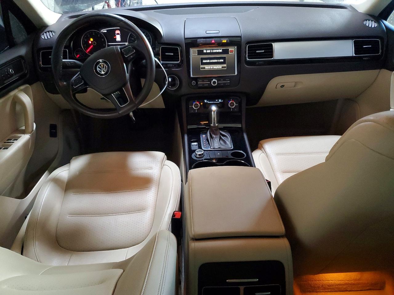 2012 Volkswagen Touareg V6 Brown vin: WVGFF9BP6CD000651