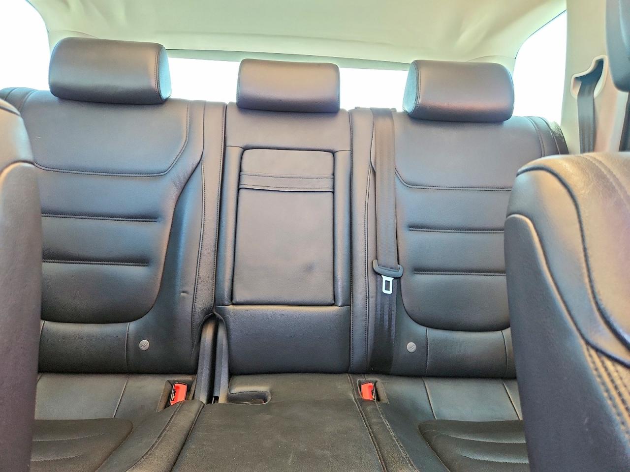 2011 Volkswagen Touareg V6 Tdi Brown vin: WVGFK9BP0BD003295