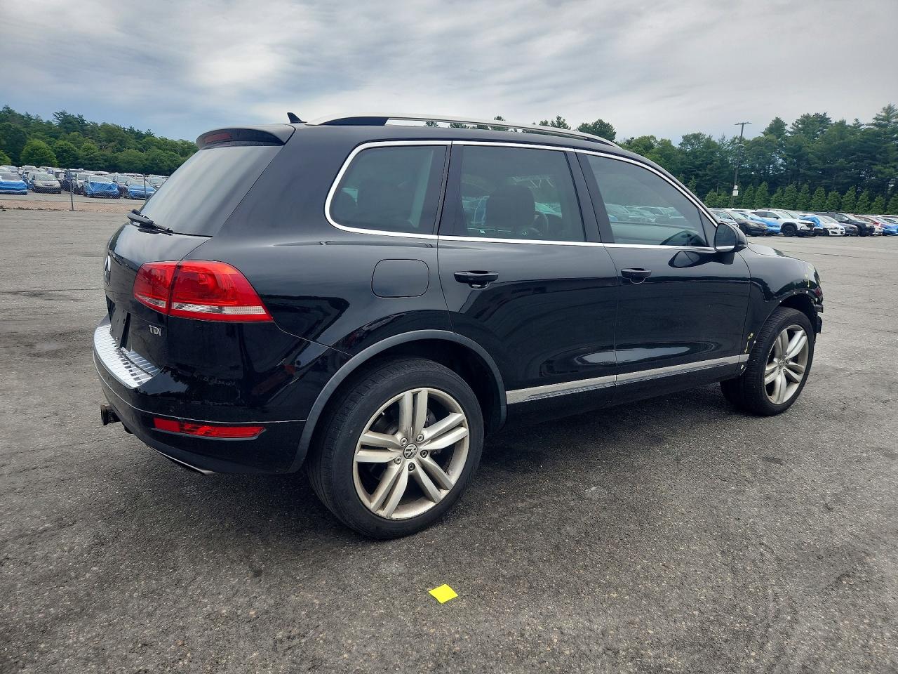 2012 Volkswagen Touareg V6 Tdi Black vin: WVGFK9BP1CD005526