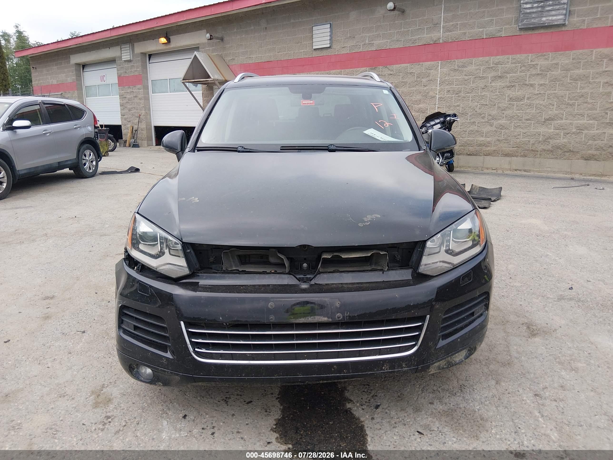 2012 Volkswagen Touareg Tdi Sport Black vin: WVGFK9BP3CD000313