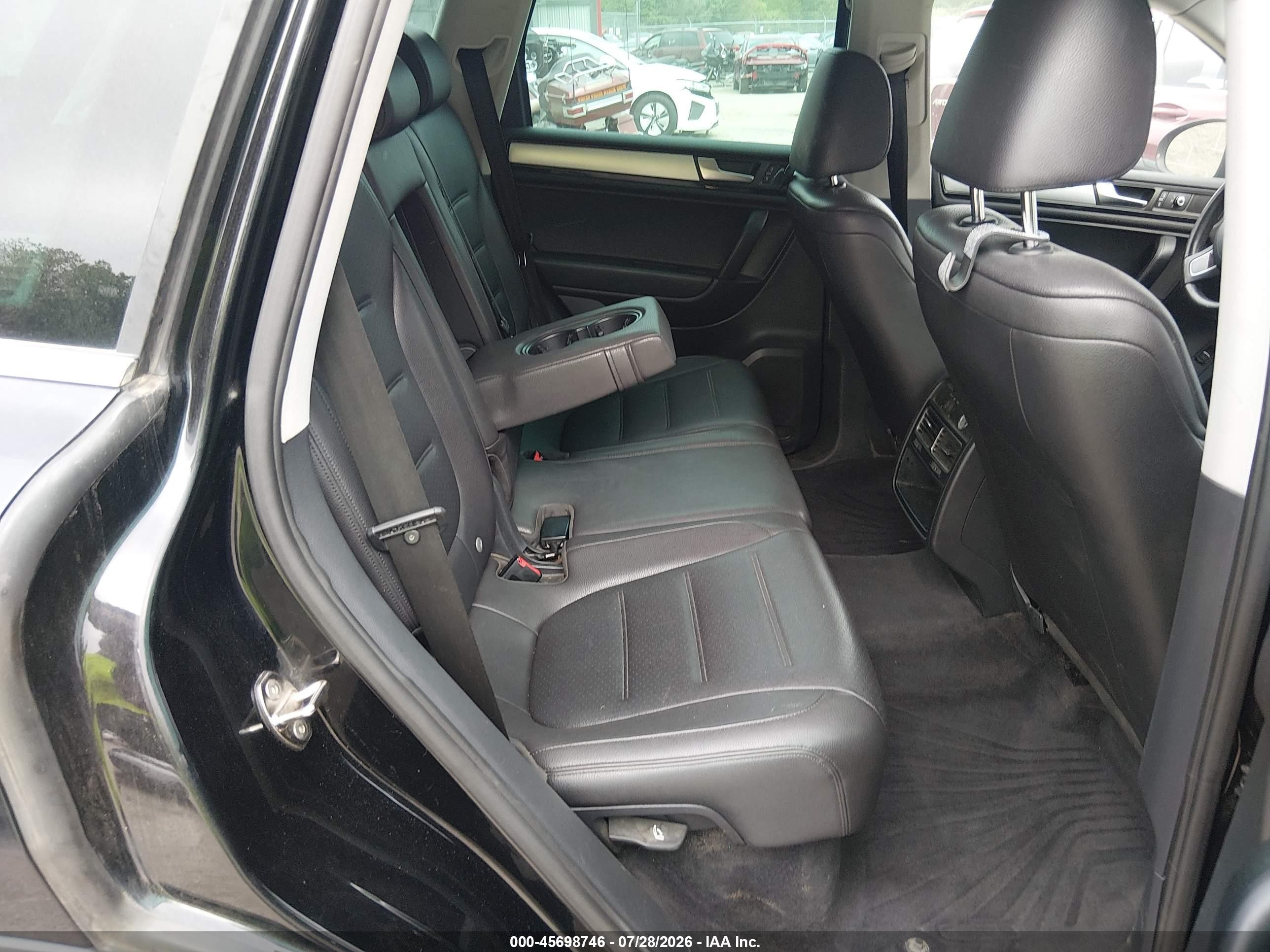 2012 Volkswagen Touareg Tdi Sport Black vin: WVGFK9BP3CD000313