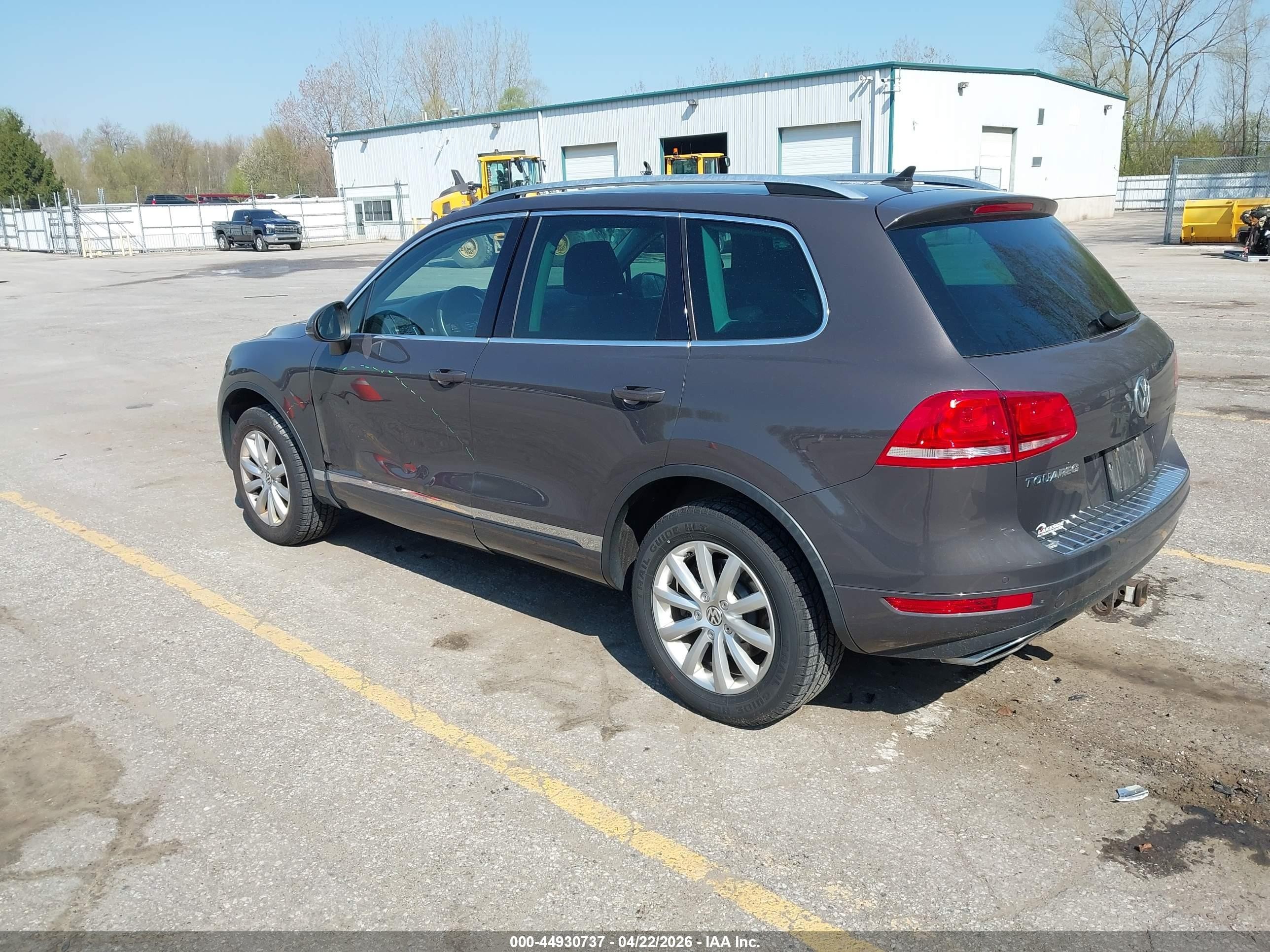 2012 Volkswagen Touareg Tdi Sport Gray vin: WVGFK9BP4CD004273