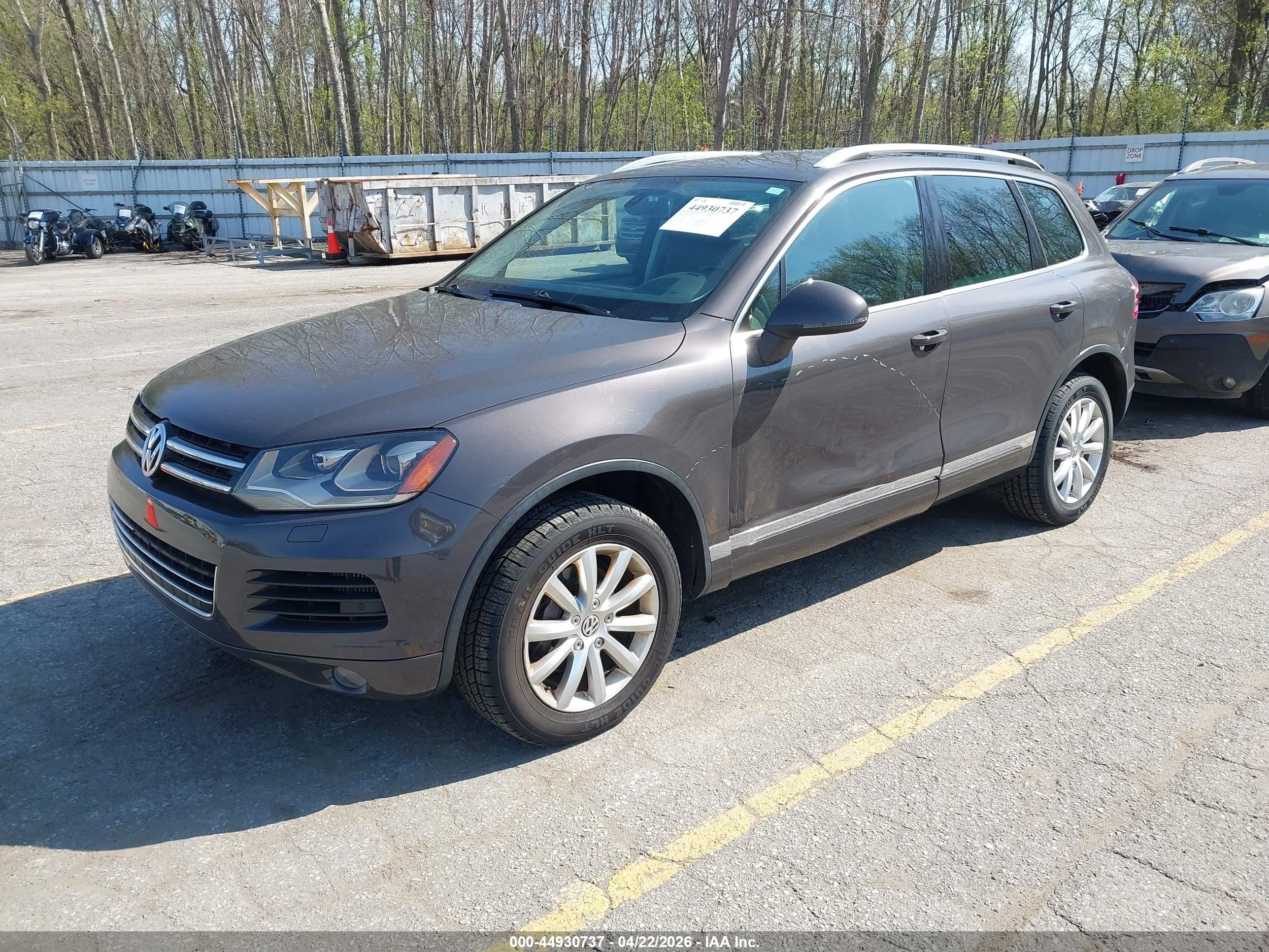 2012 Volkswagen Touareg Tdi Sport Gray vin: WVGFK9BP4CD004273