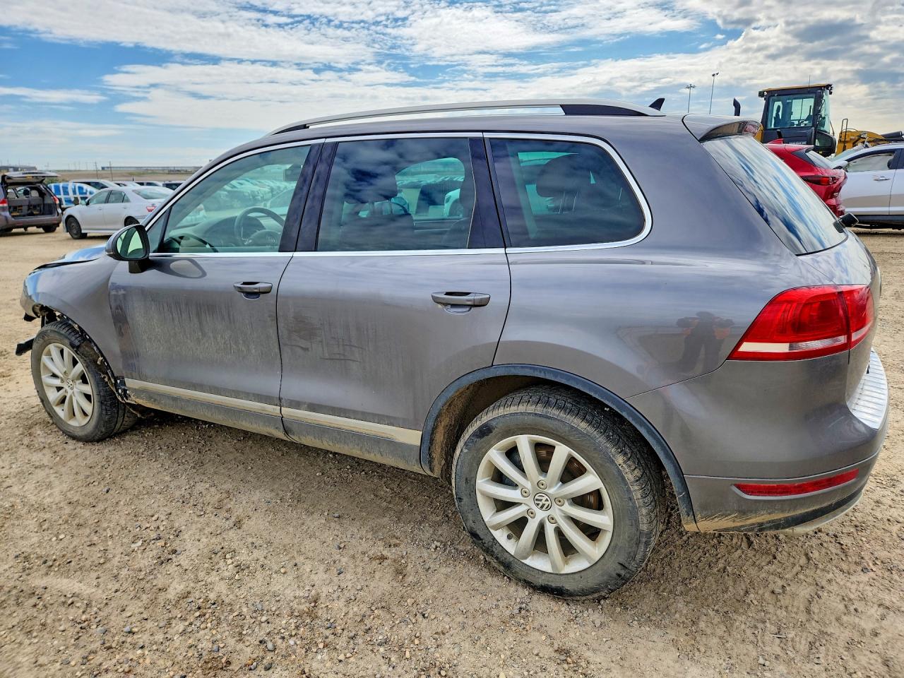 2011 Volkswagen Touareg V6 Tdi Gray vin: WVGFK9BP6BD002006