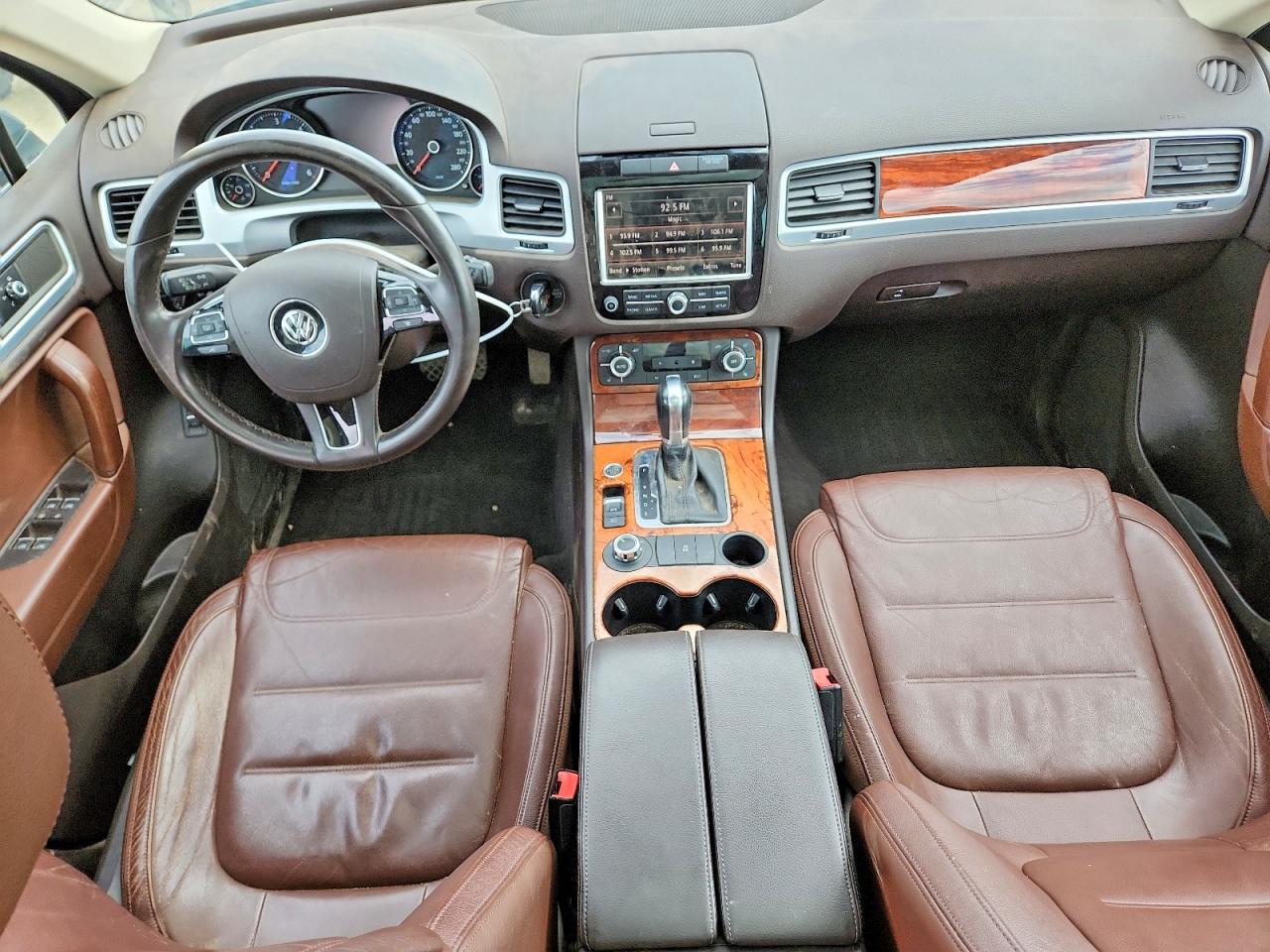 2011 Volkswagen Touareg V6 Tdi Gray vin: WVGFK9BP6BD002006