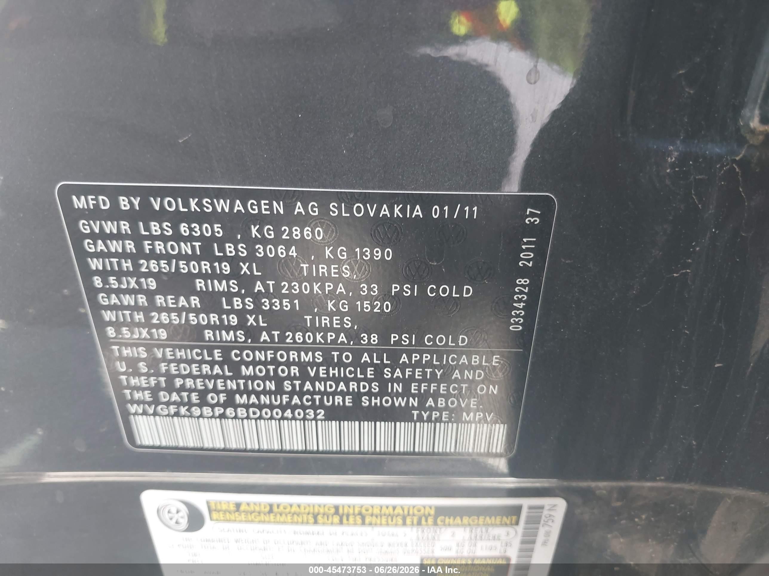 2011 Volkswagen Touareg Tdi Lux Gray vin: WVGFK9BP6BD004032
