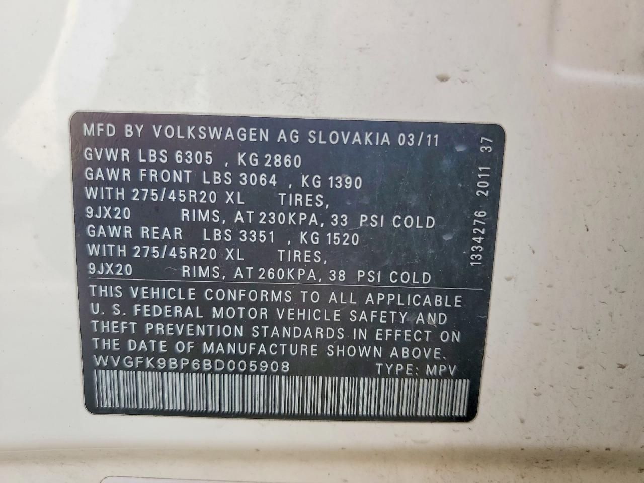 2011 Volkswagen Touareg V6 Tdi Белый vin: WVGFK9BP6BD005908