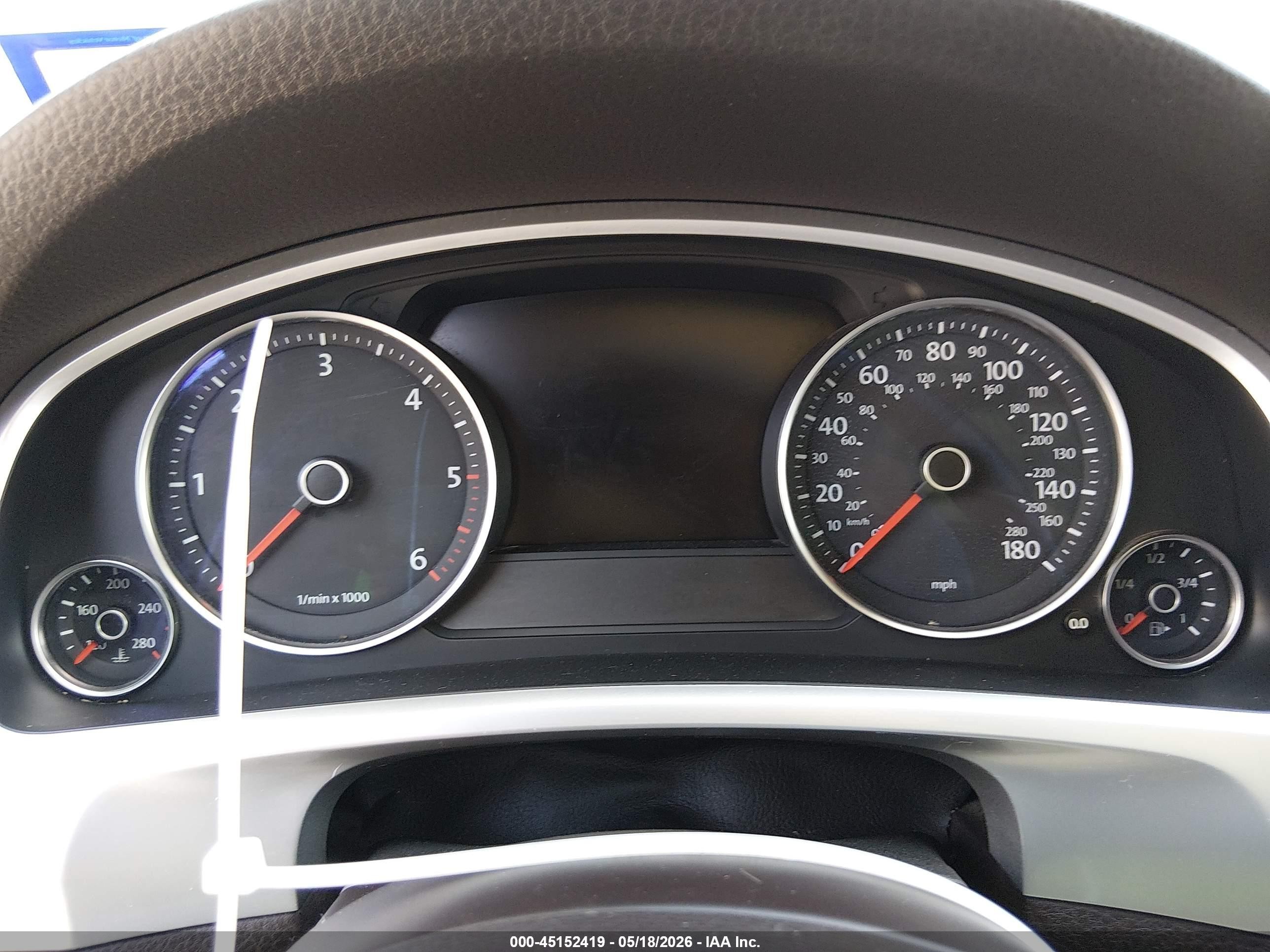 2011 Volkswagen Touareg Tdi Executive Black vin: WVGFK9BP7BD005786